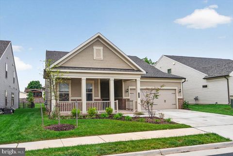 Photo of 21717 Hawksbill High Circle, STERLING, VA 20164 (MLS # VALO2124762)