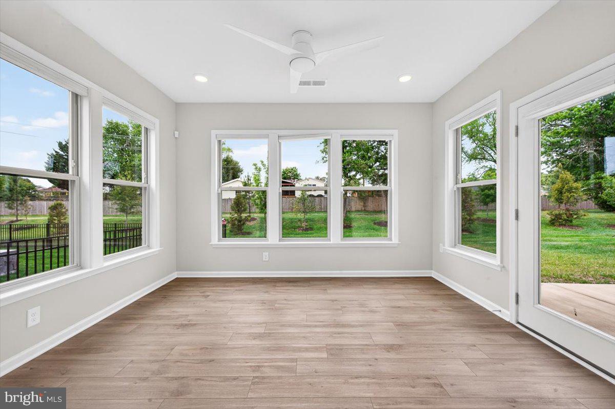 MONTEBELLO - Residential