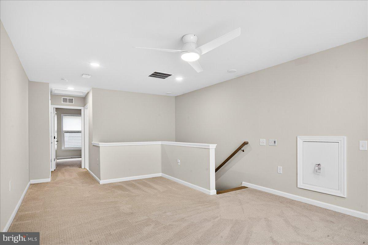 MONTEBELLO - Residential