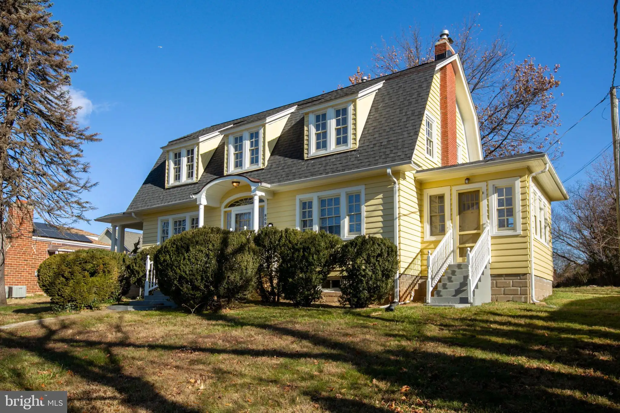 806 Monroe Street, Herndon, VA 20170
