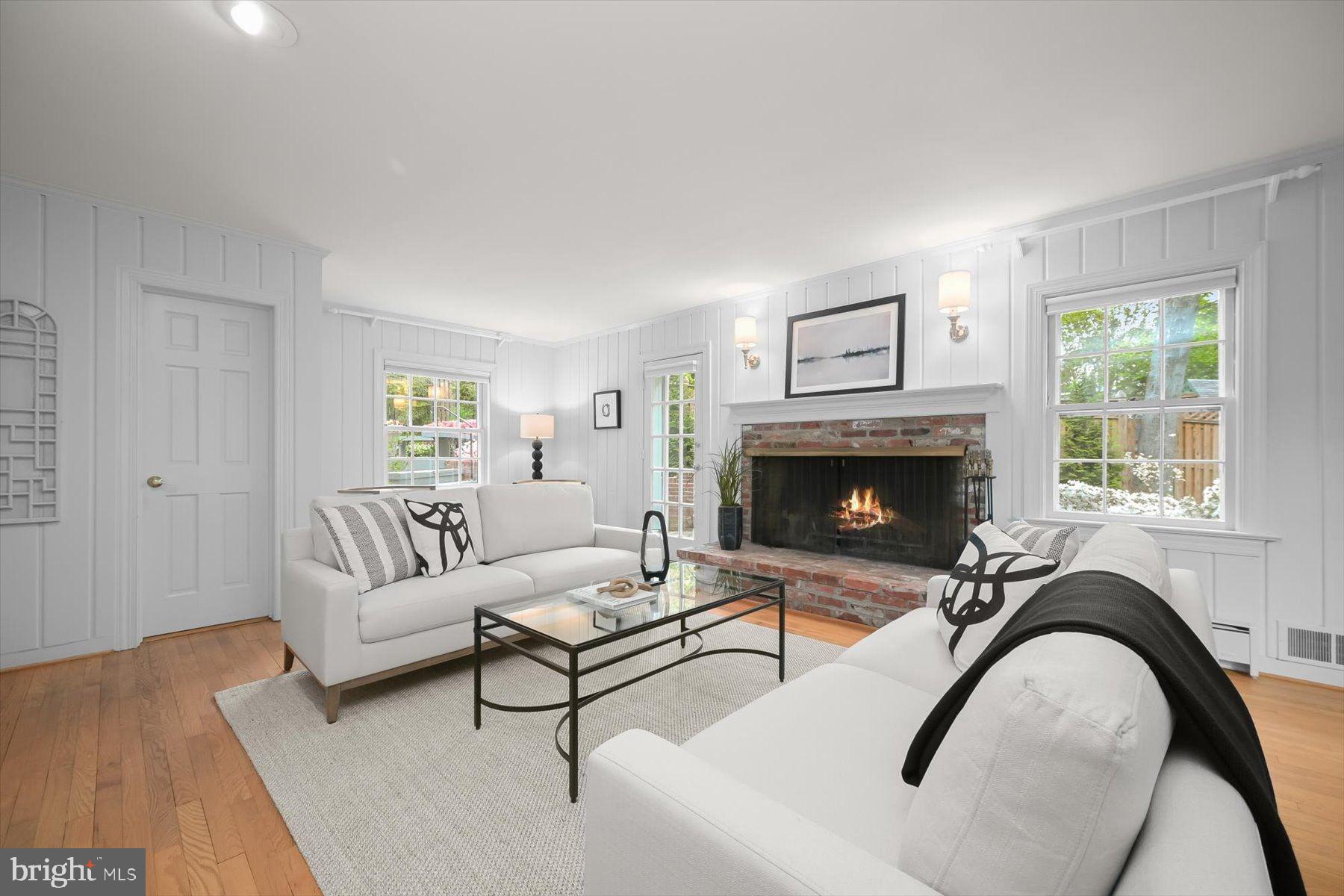 ARLINGWOOD - Residential