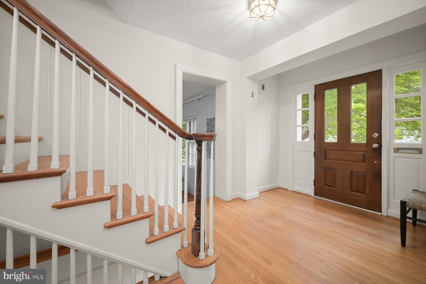 ARLINGWOOD - Residential