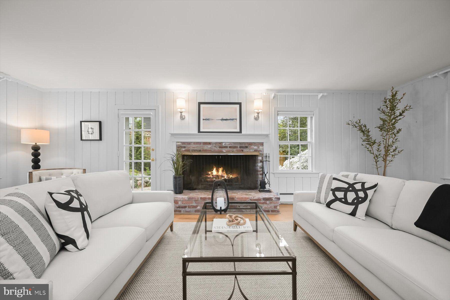 ARLINGWOOD - Residential