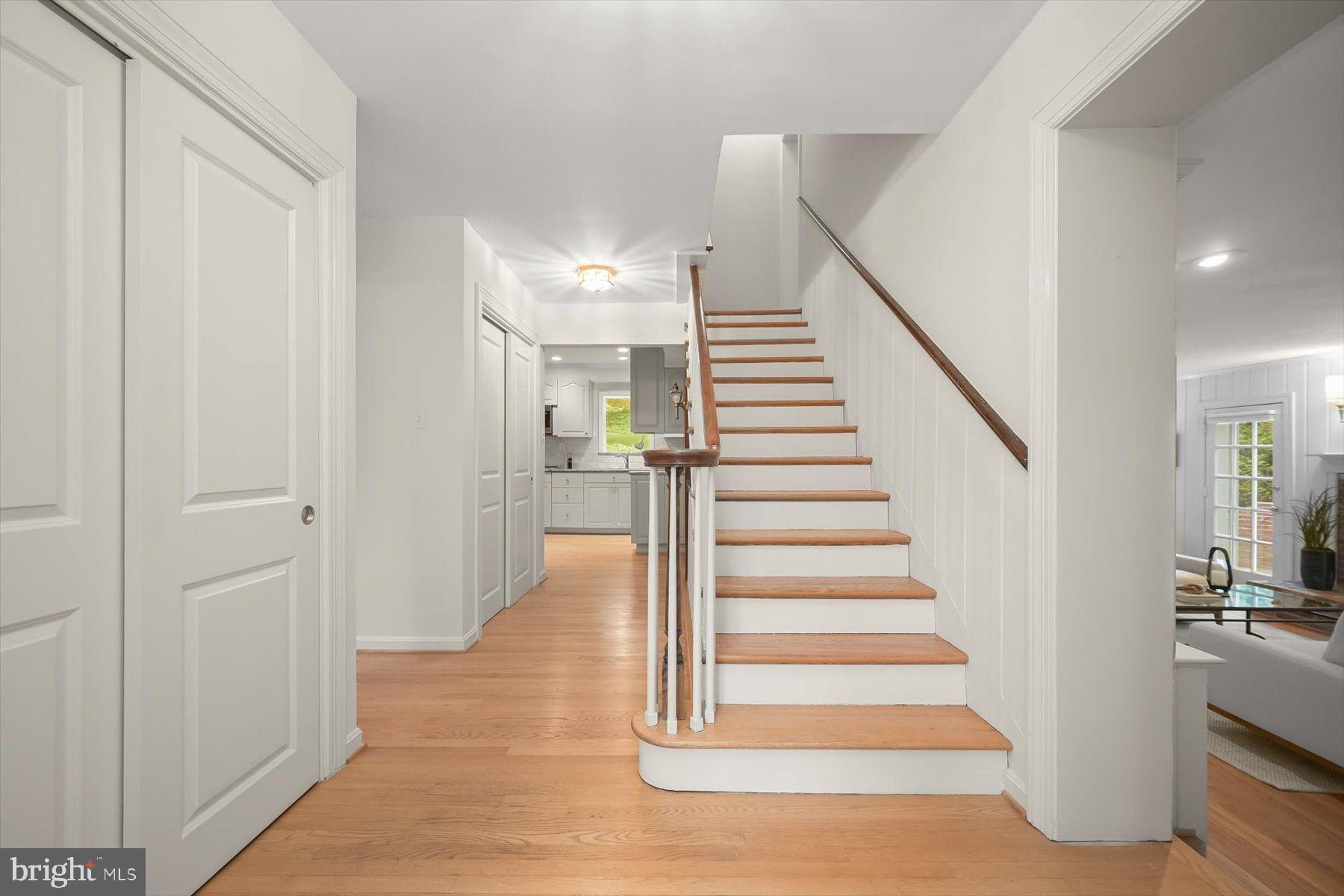 ARLINGWOOD - Residential