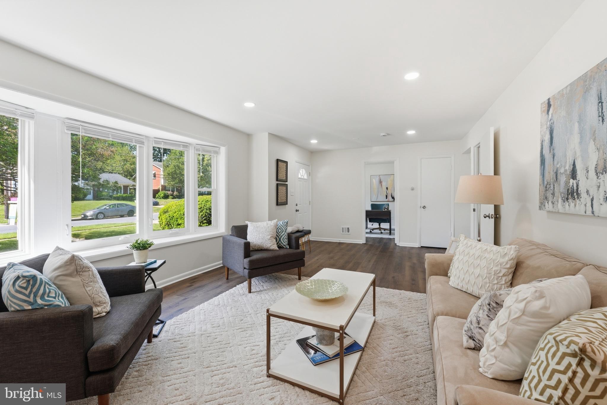 FOREST KNOLLS - Residential