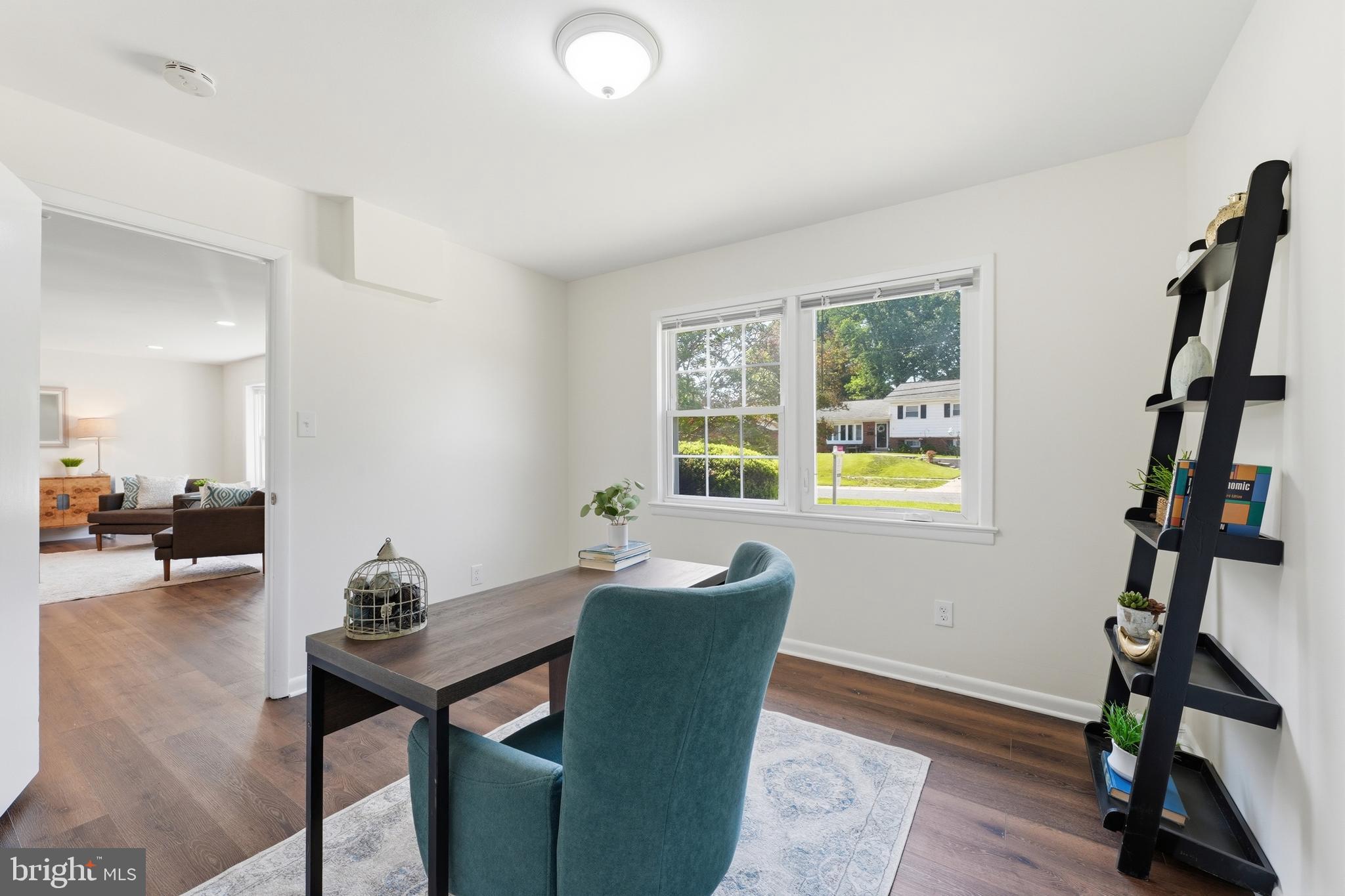 FOREST KNOLLS - Residential