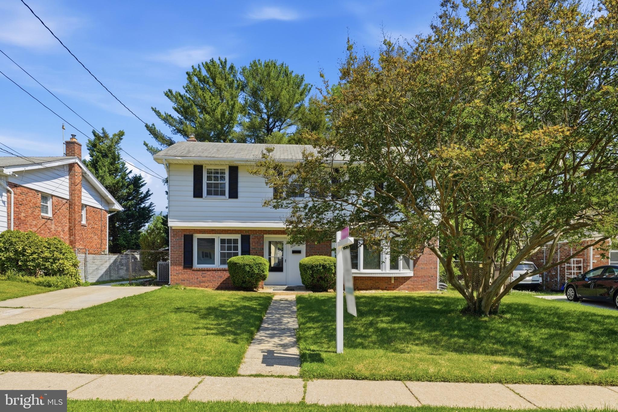 FOREST KNOLLS - Residential