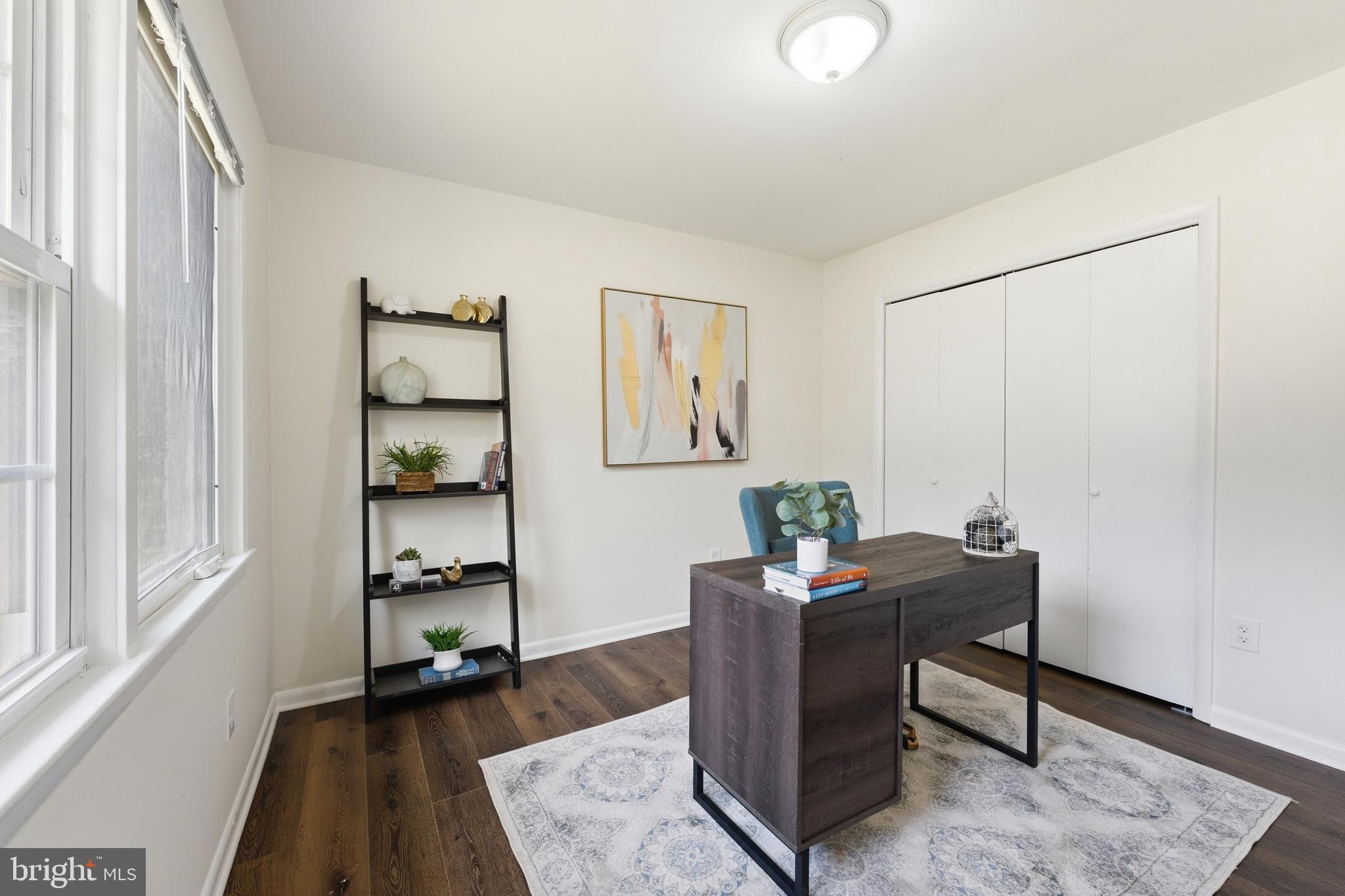 FOREST KNOLLS - Residential