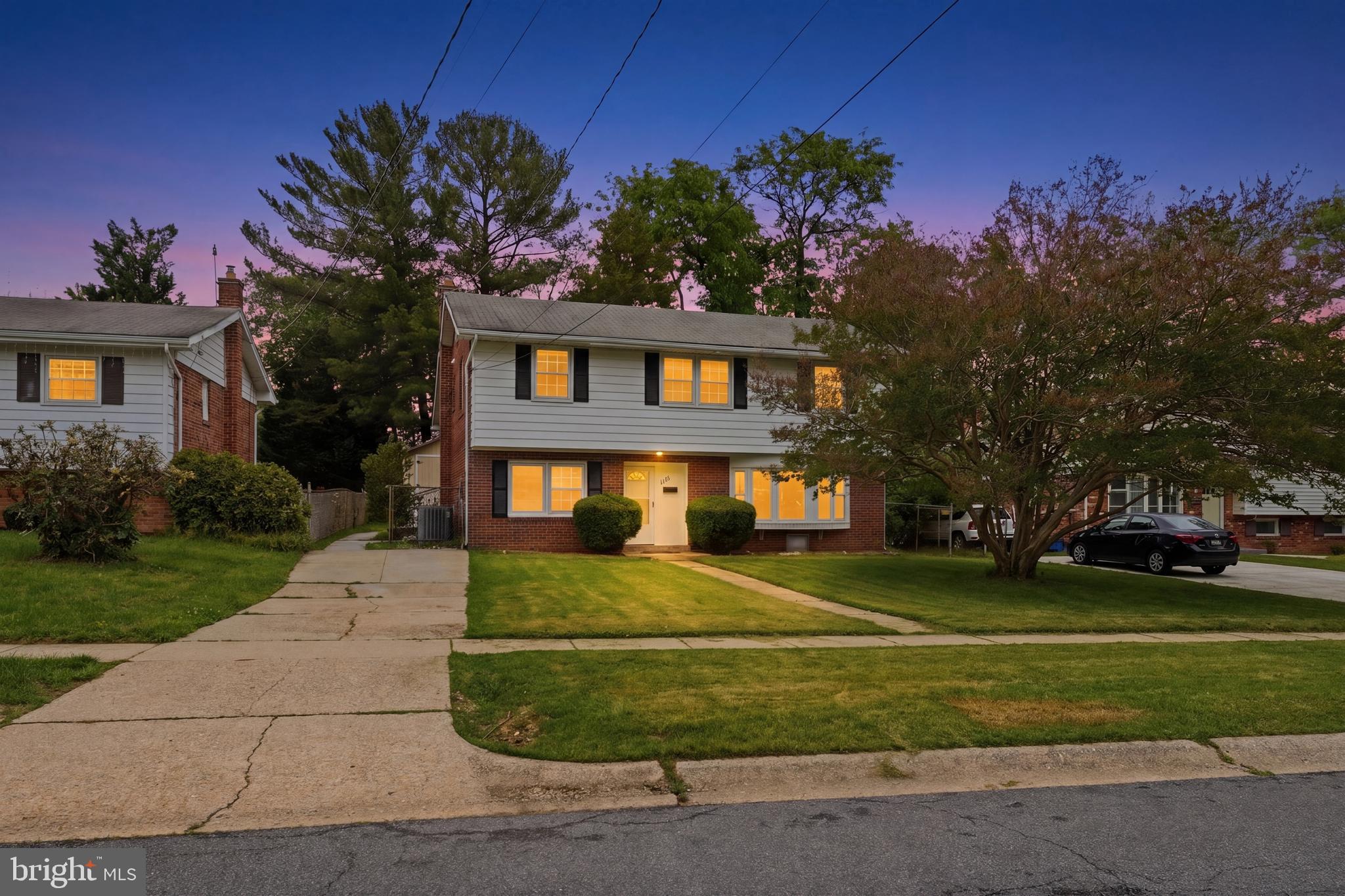 FOREST KNOLLS - Residential