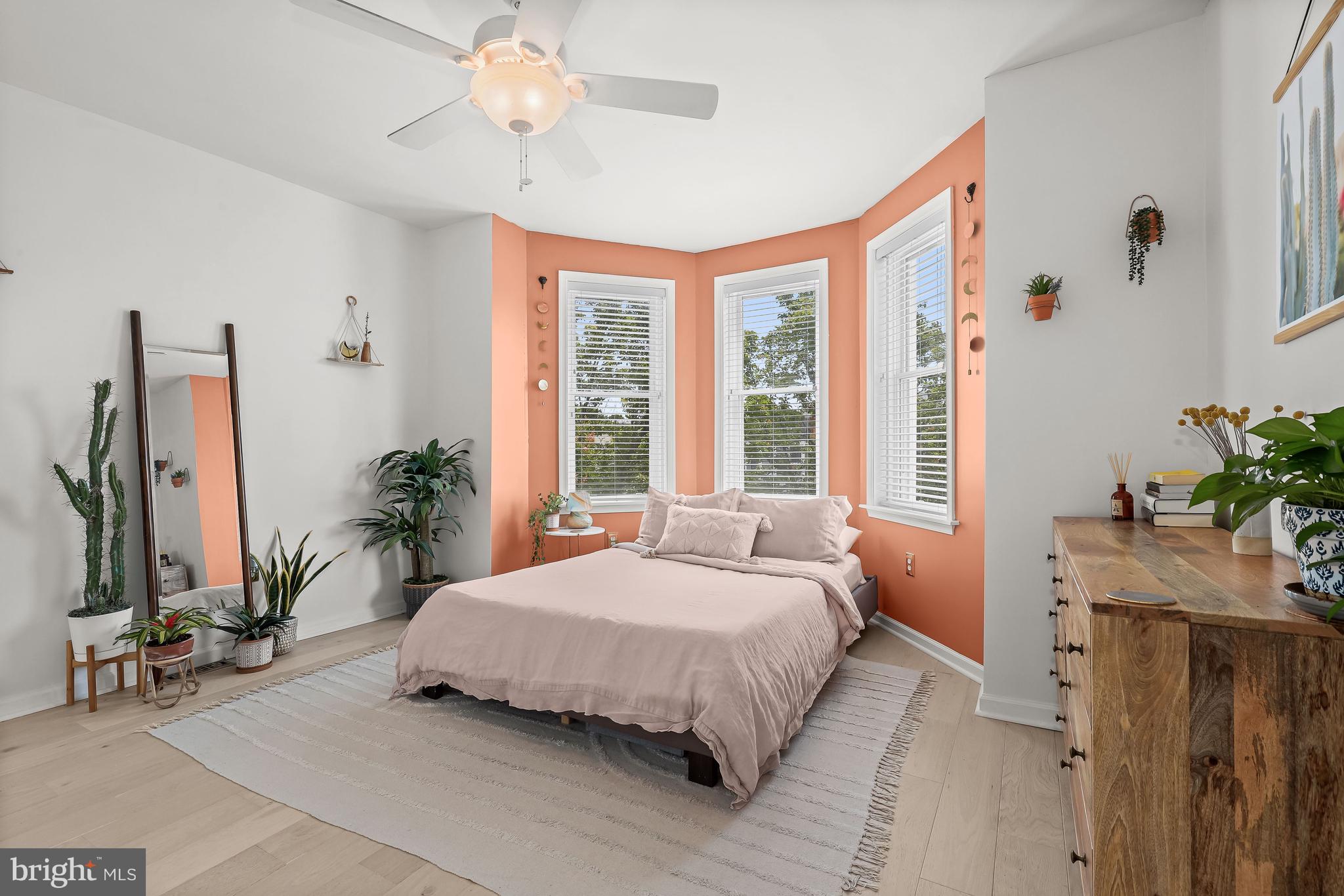 HARWOOD - Residential