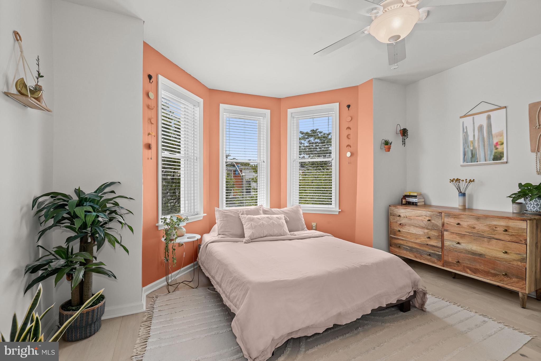 HARWOOD - Residential