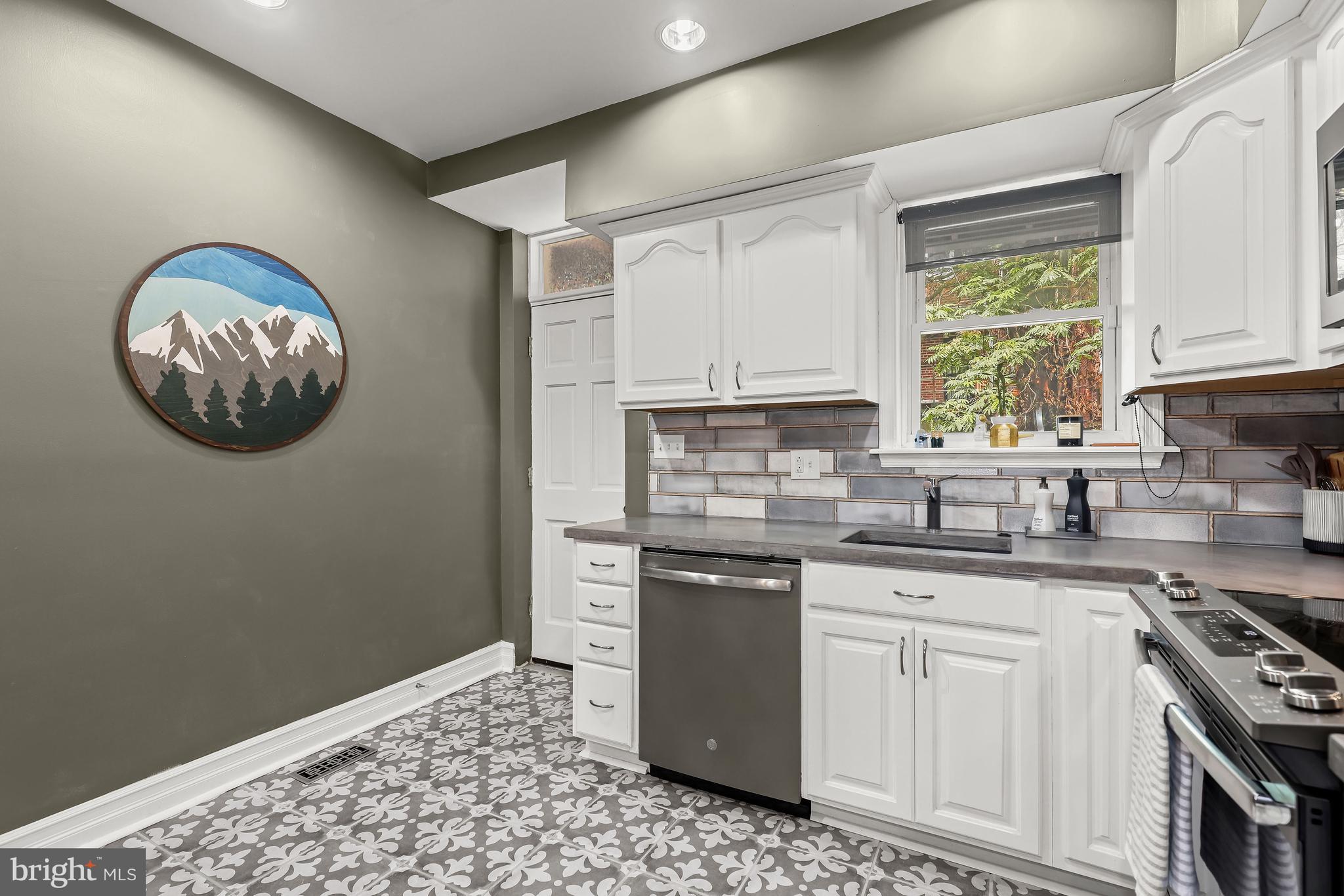 HARWOOD - Residential