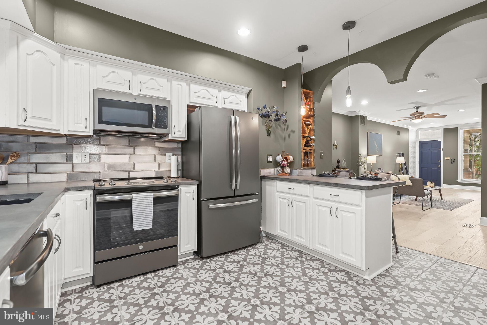 HARWOOD - Residential