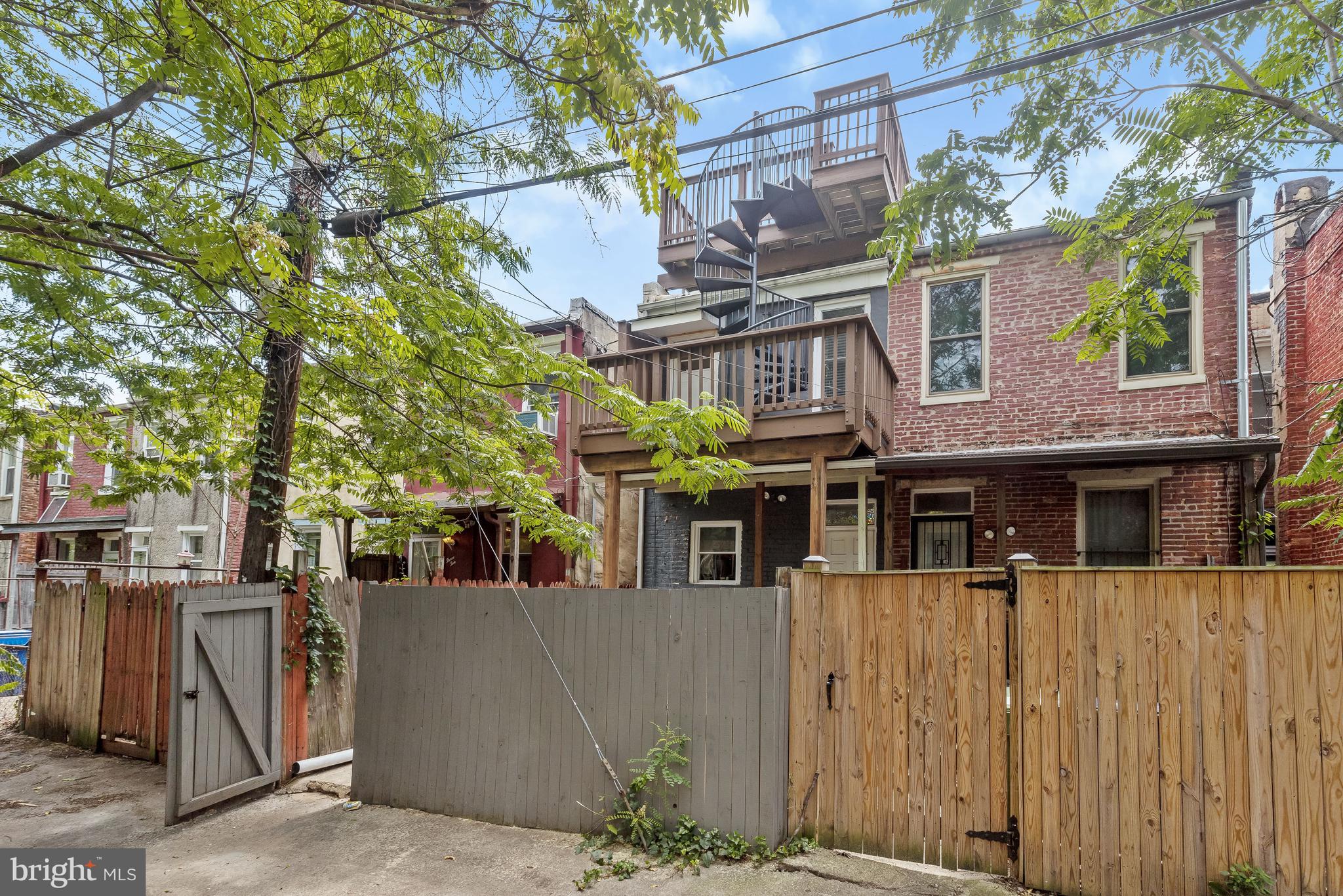 HARWOOD - Residential