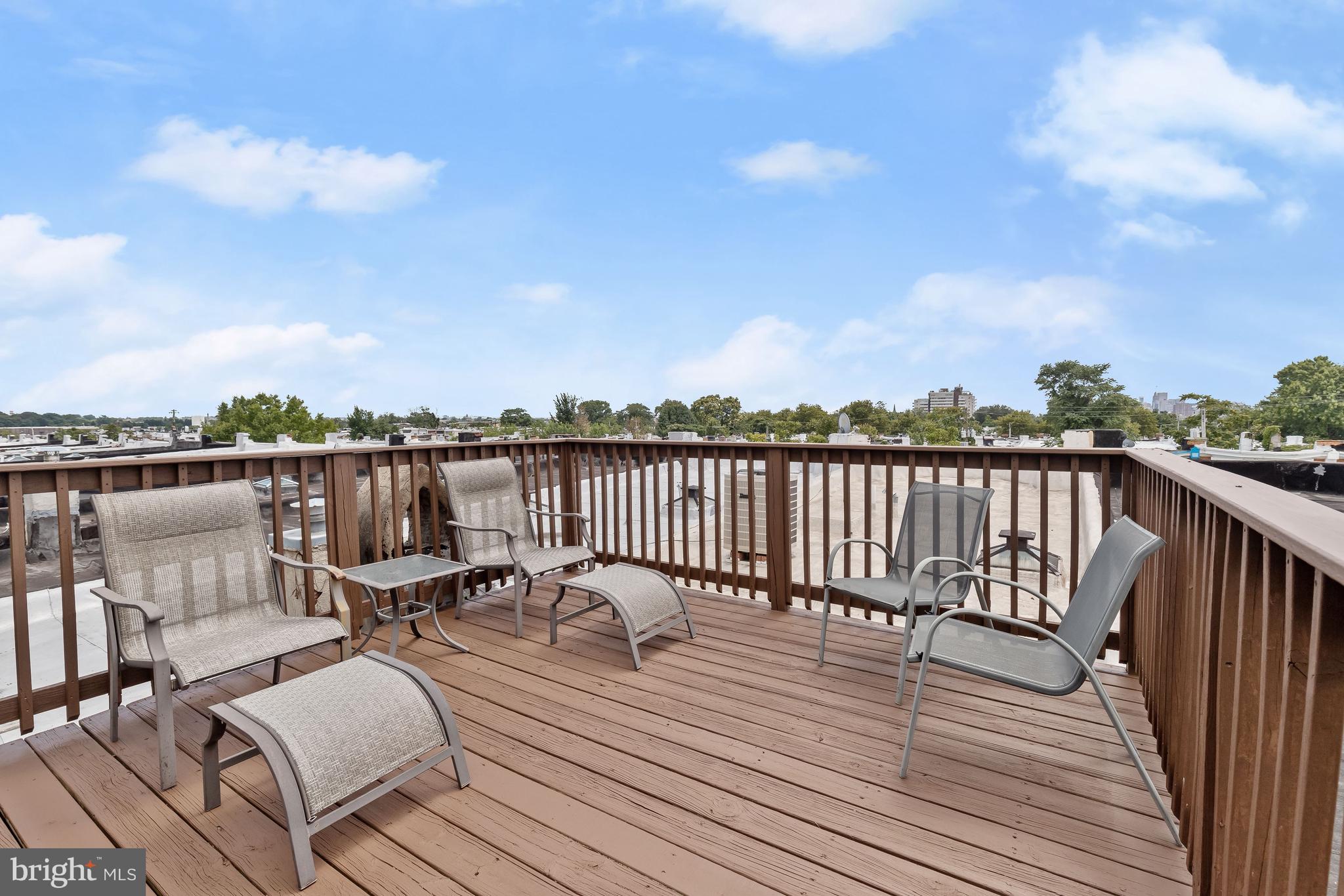 HARWOOD - Residential