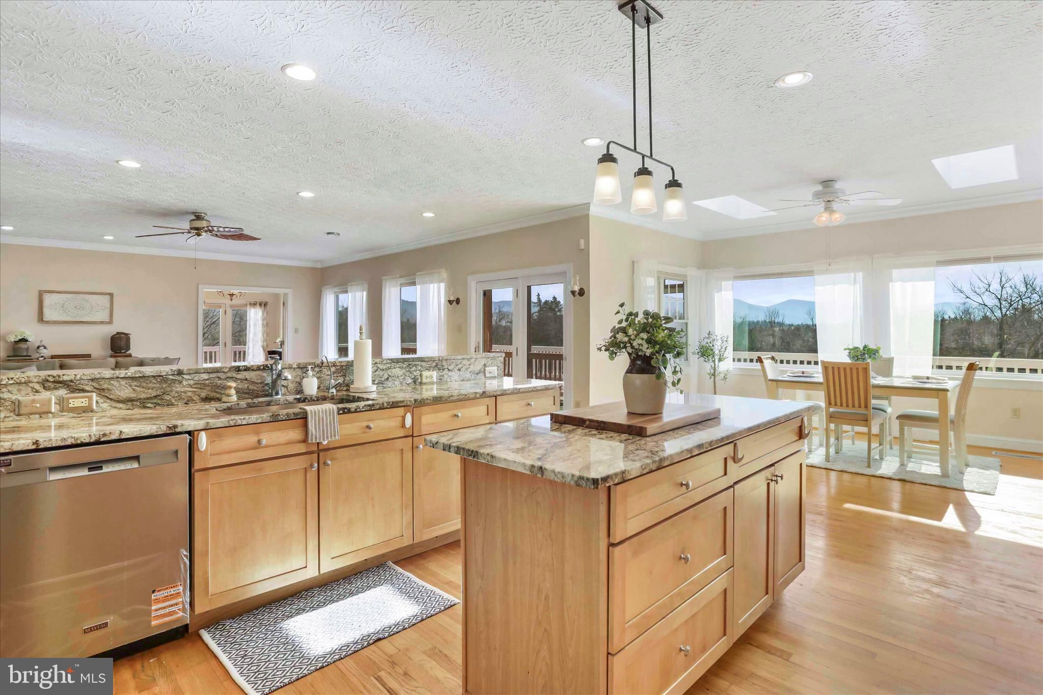 HOPE MILLS ACRES - Residential