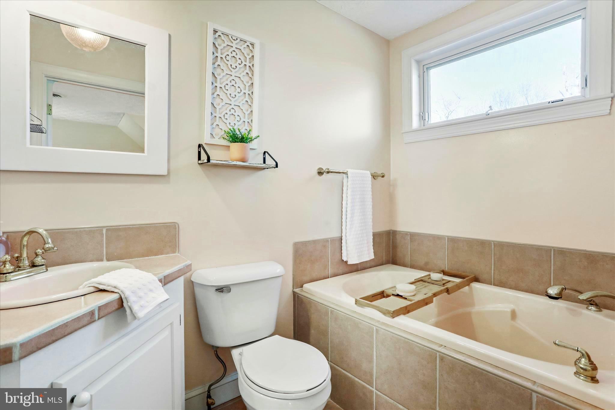 HOPE MILLS ACRES - Residential