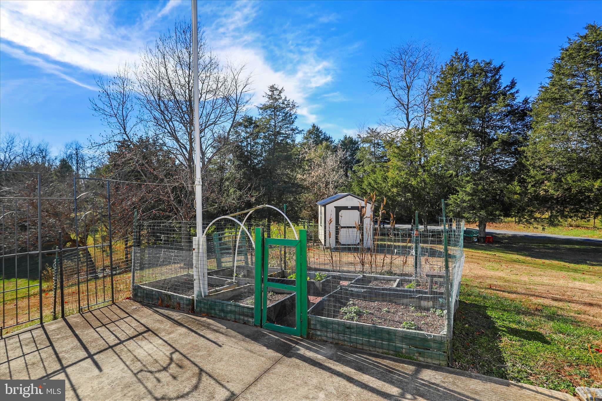 HOPE MILLS ACRES - Residential