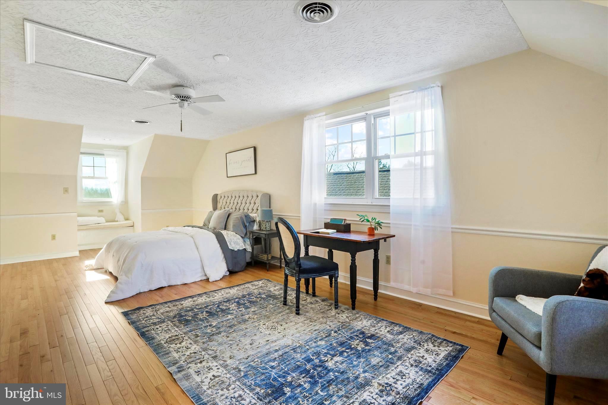 HOPE MILLS ACRES - Residential