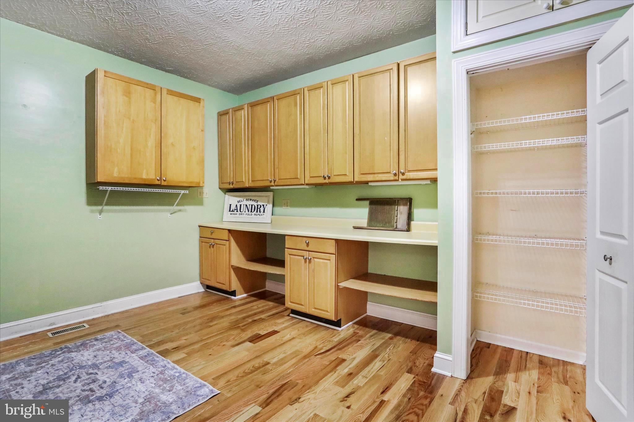 HOPE MILLS ACRES - Residential