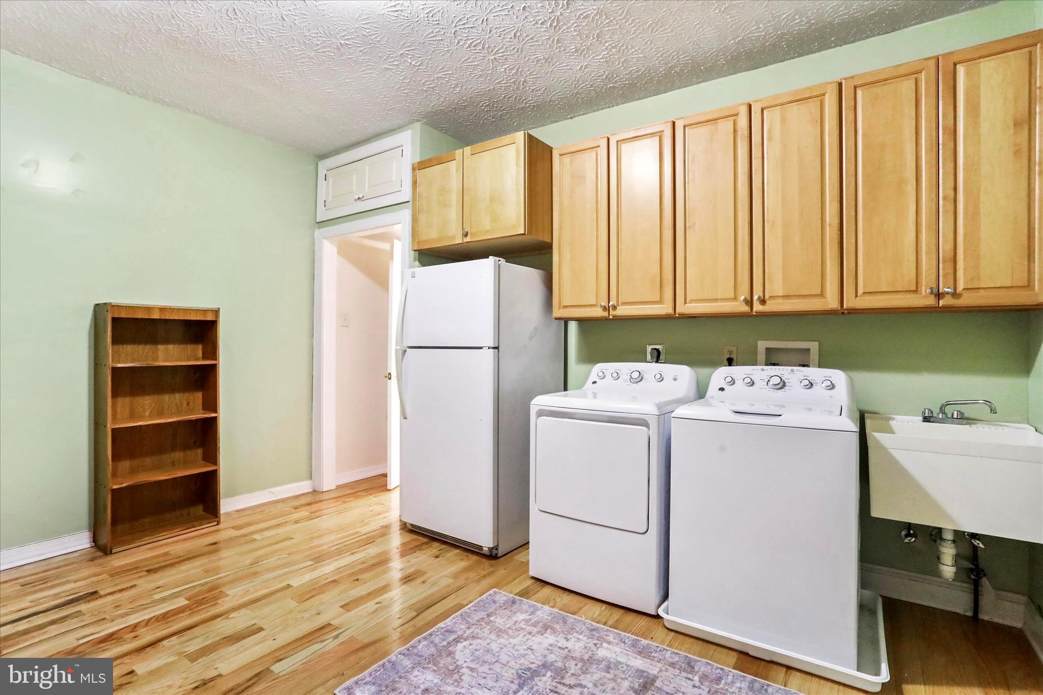 HOPE MILLS ACRES - Residential