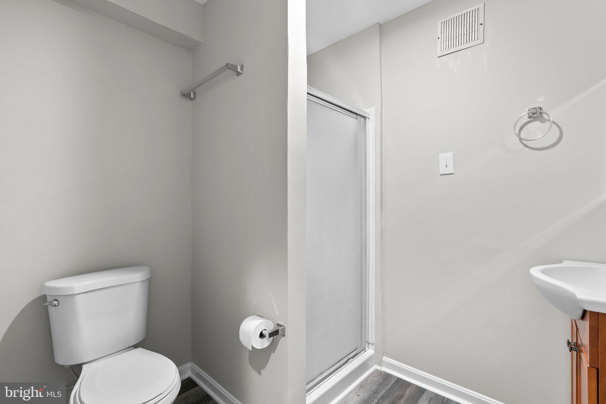 LONG REACH - Residential