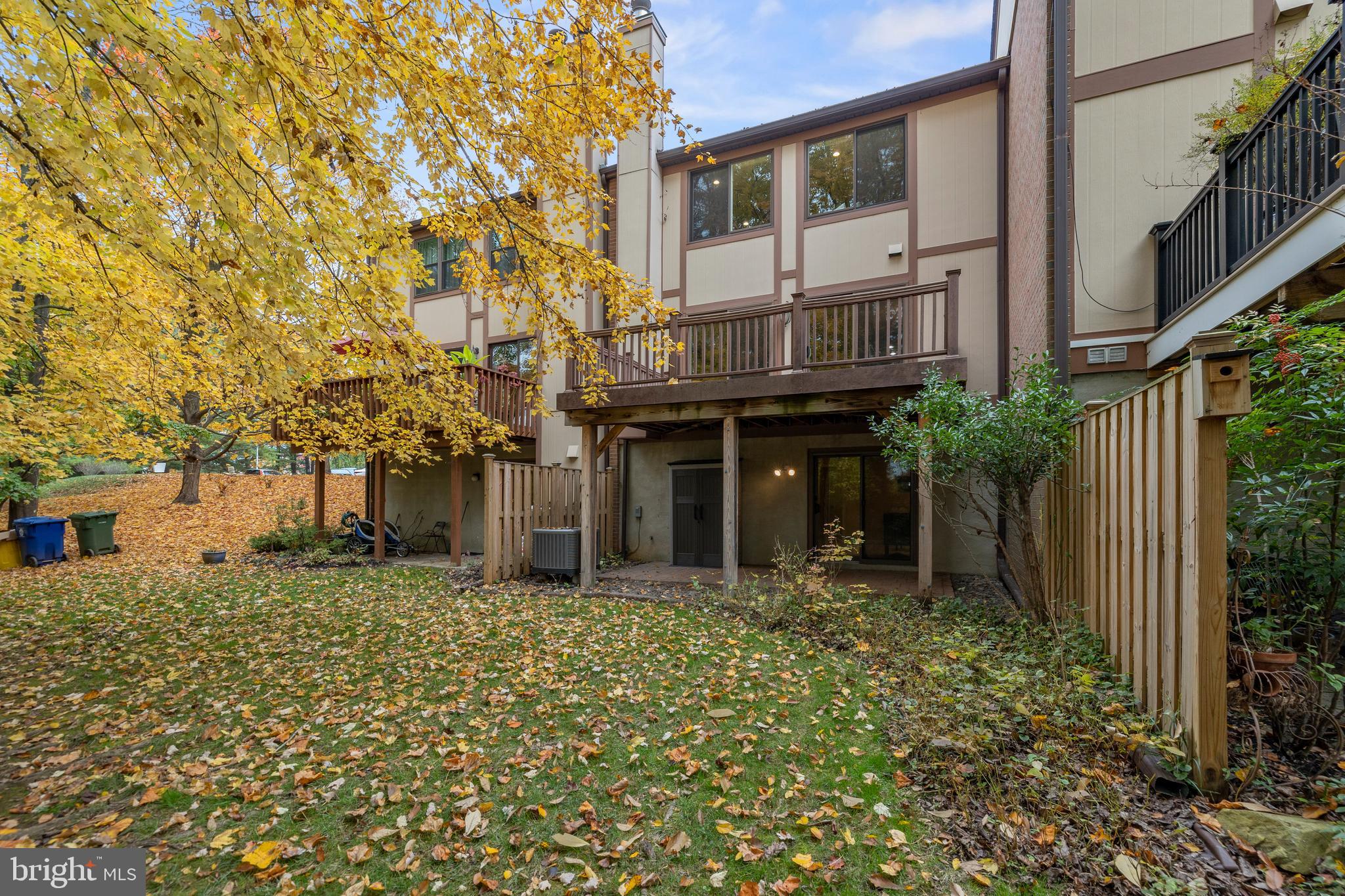 BRIGHT LEAF - Residential