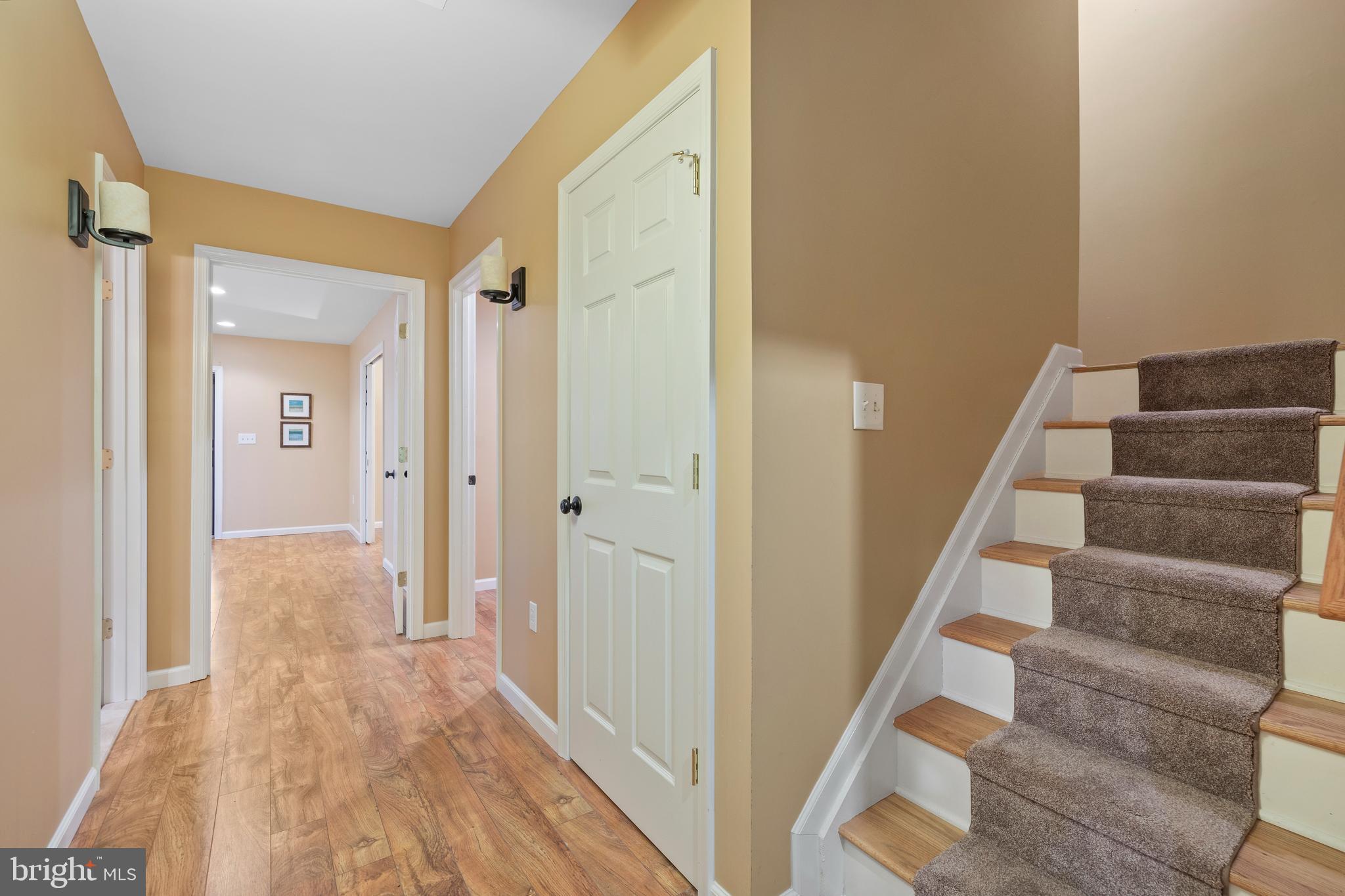 BRIGHT LEAF - Residential