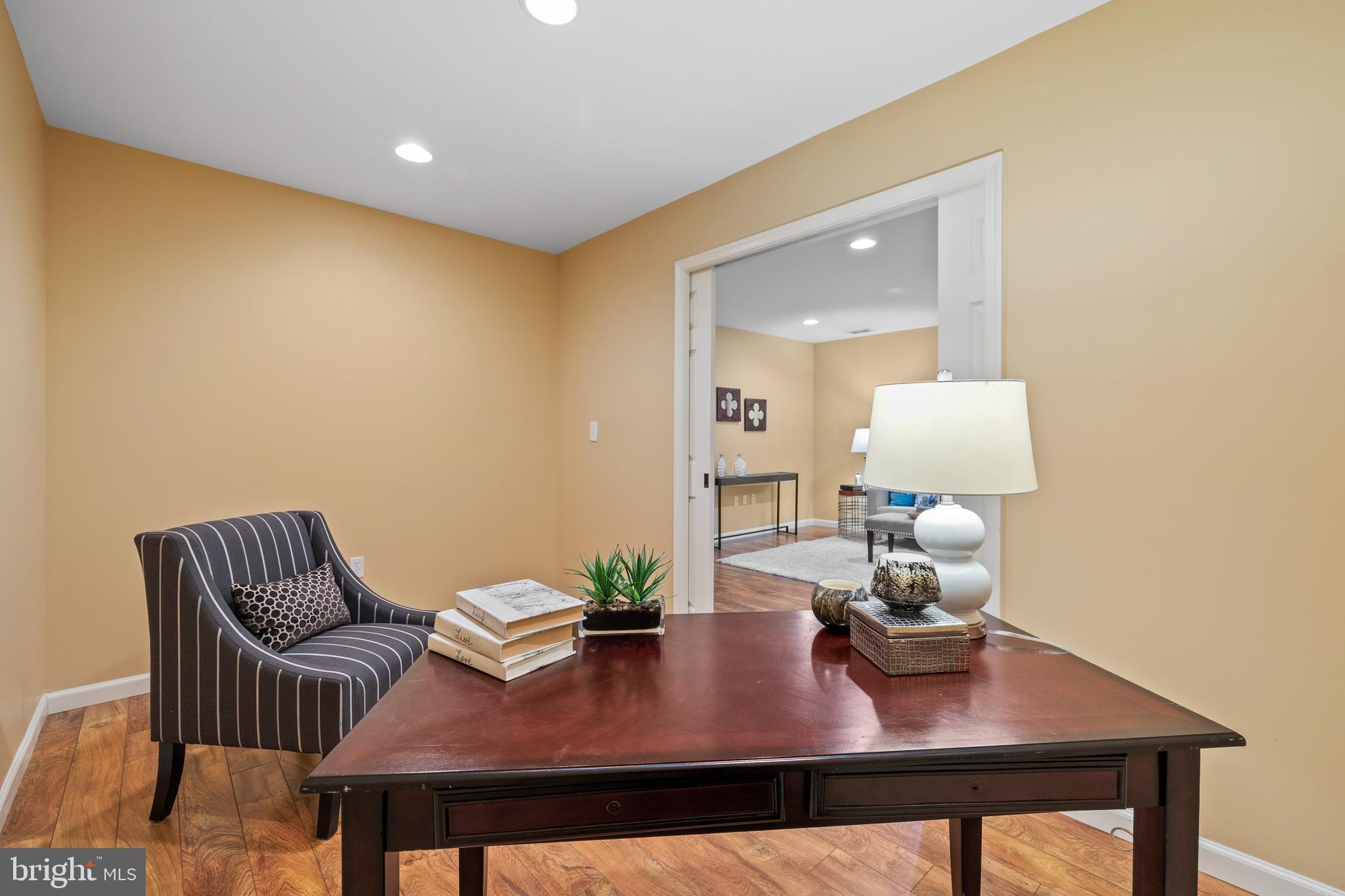 BRIGHT LEAF - Residential