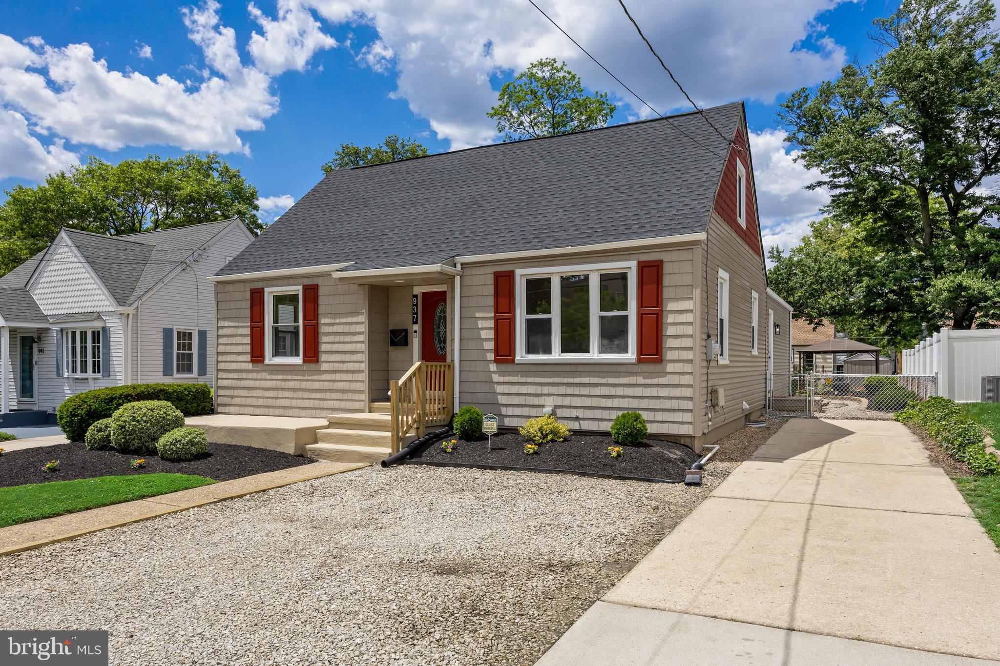 937 CLEMENTS BRIDGE ROAD