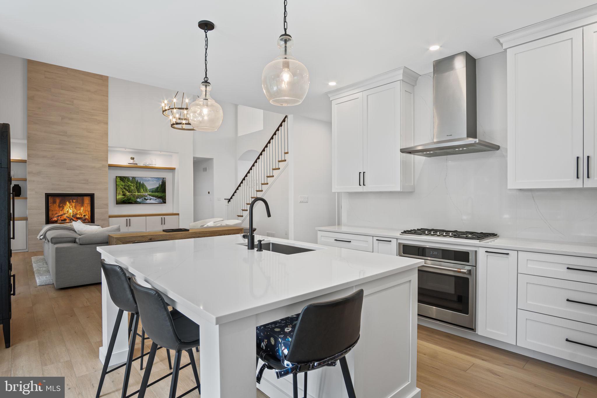 DERRY WOODS - Residential