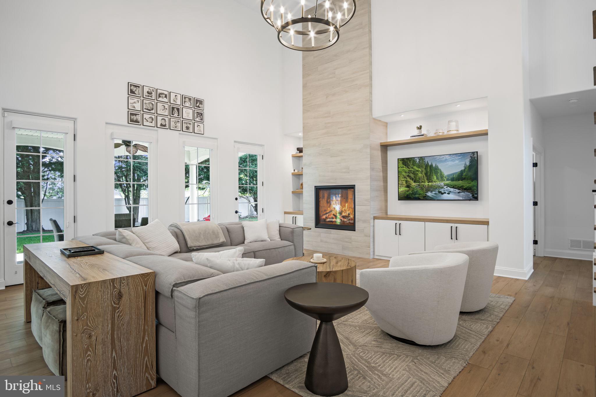 DERRY WOODS - Residential