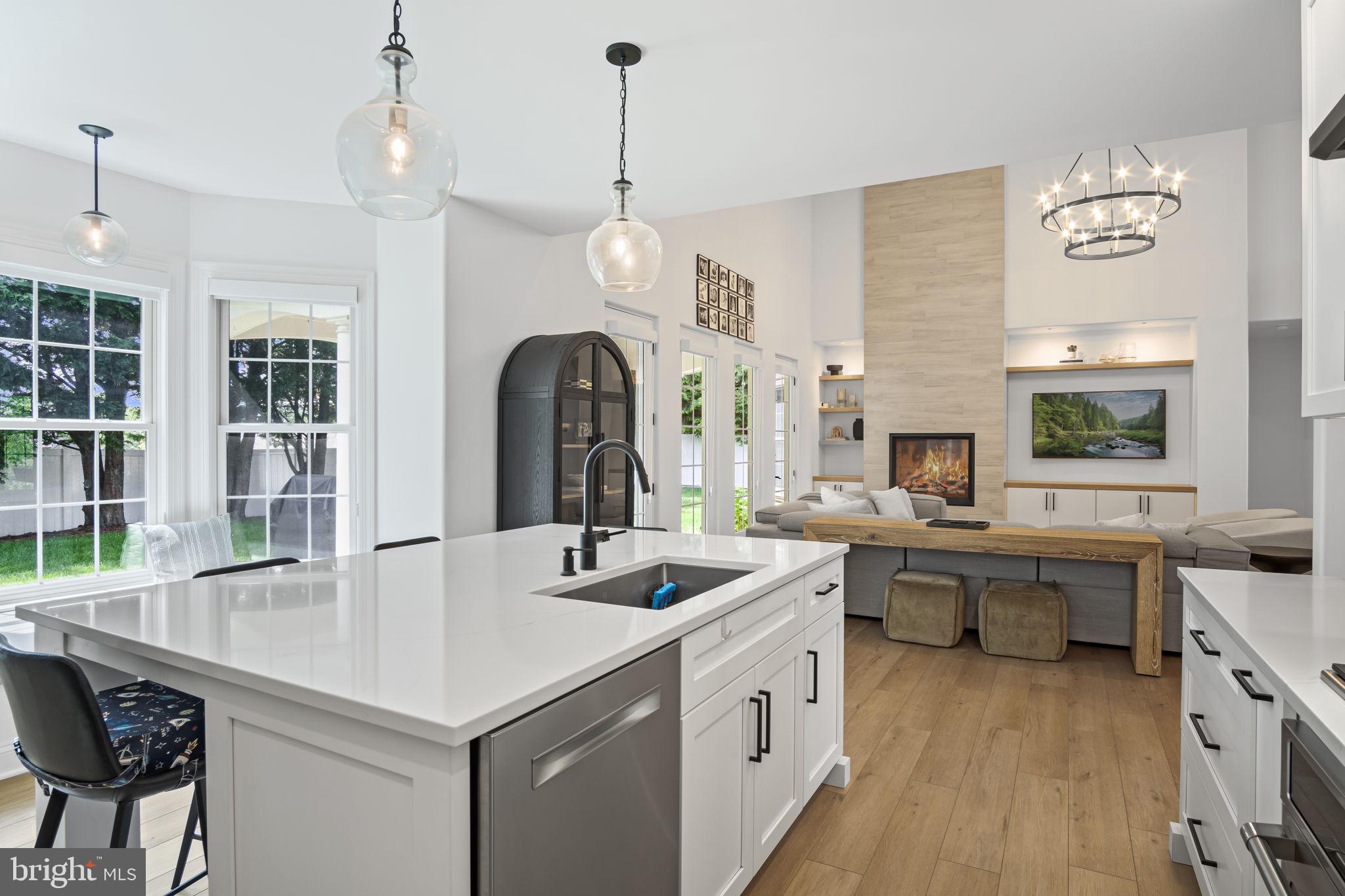 DERRY WOODS - Residential