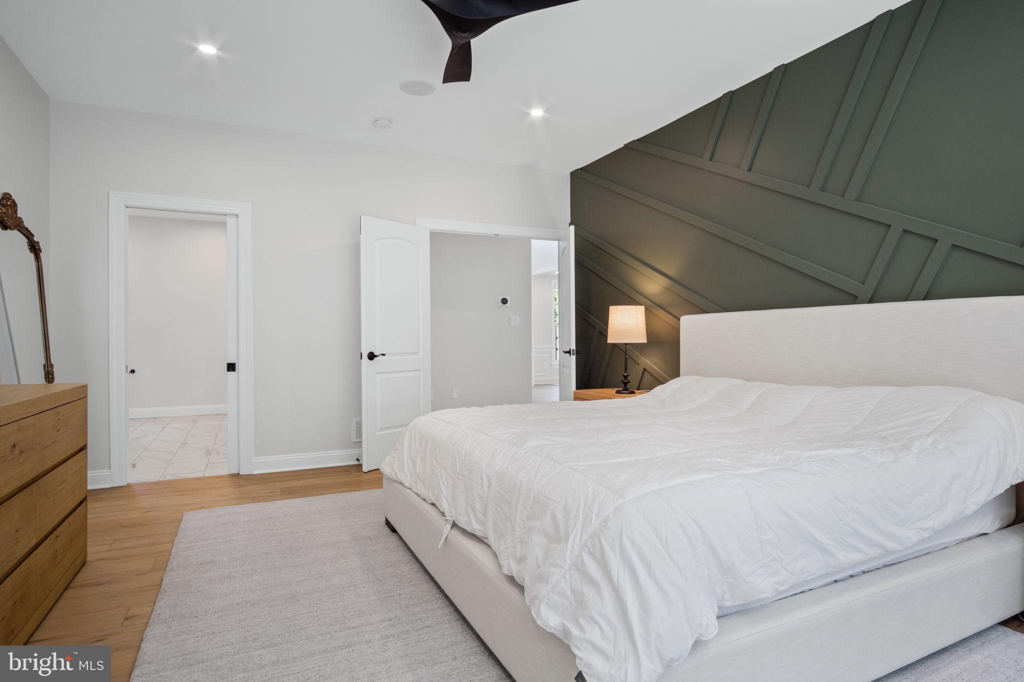 DERRY WOODS - Residential