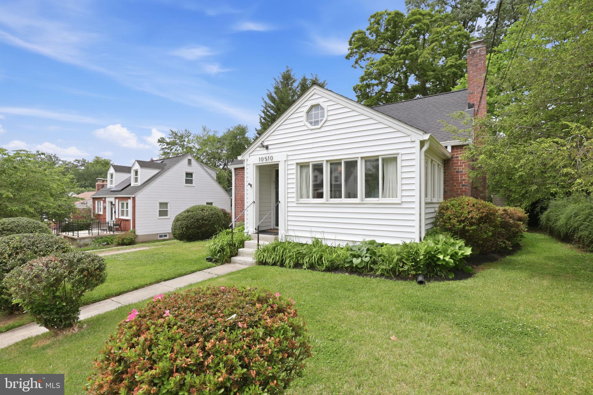 CHESTNUT RIDGE MANOR - Residential