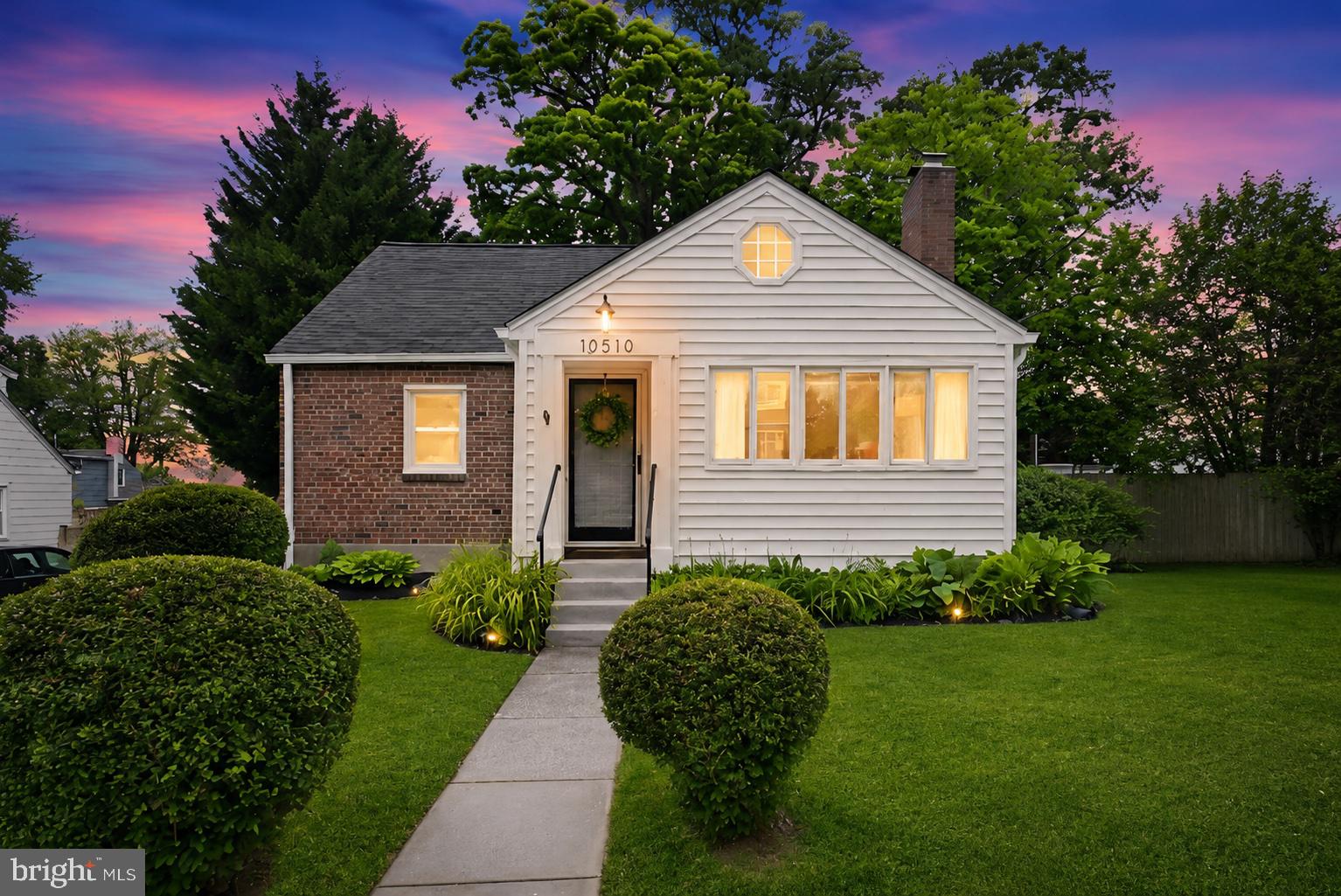 CHESTNUT RIDGE MANOR - Residential