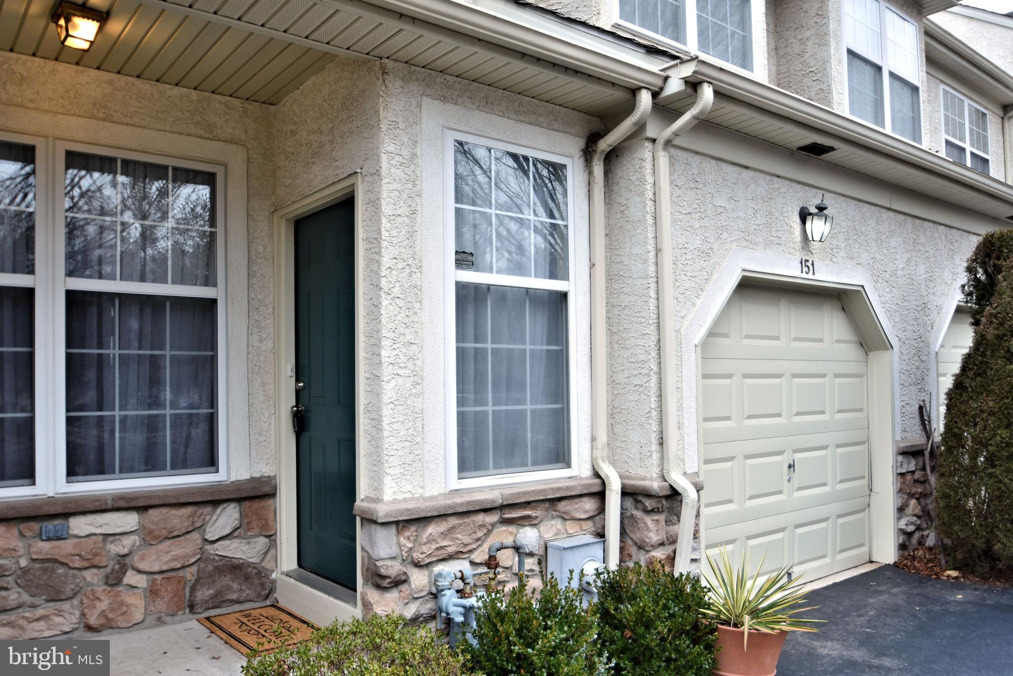 DRESHERBROOKE - Residential