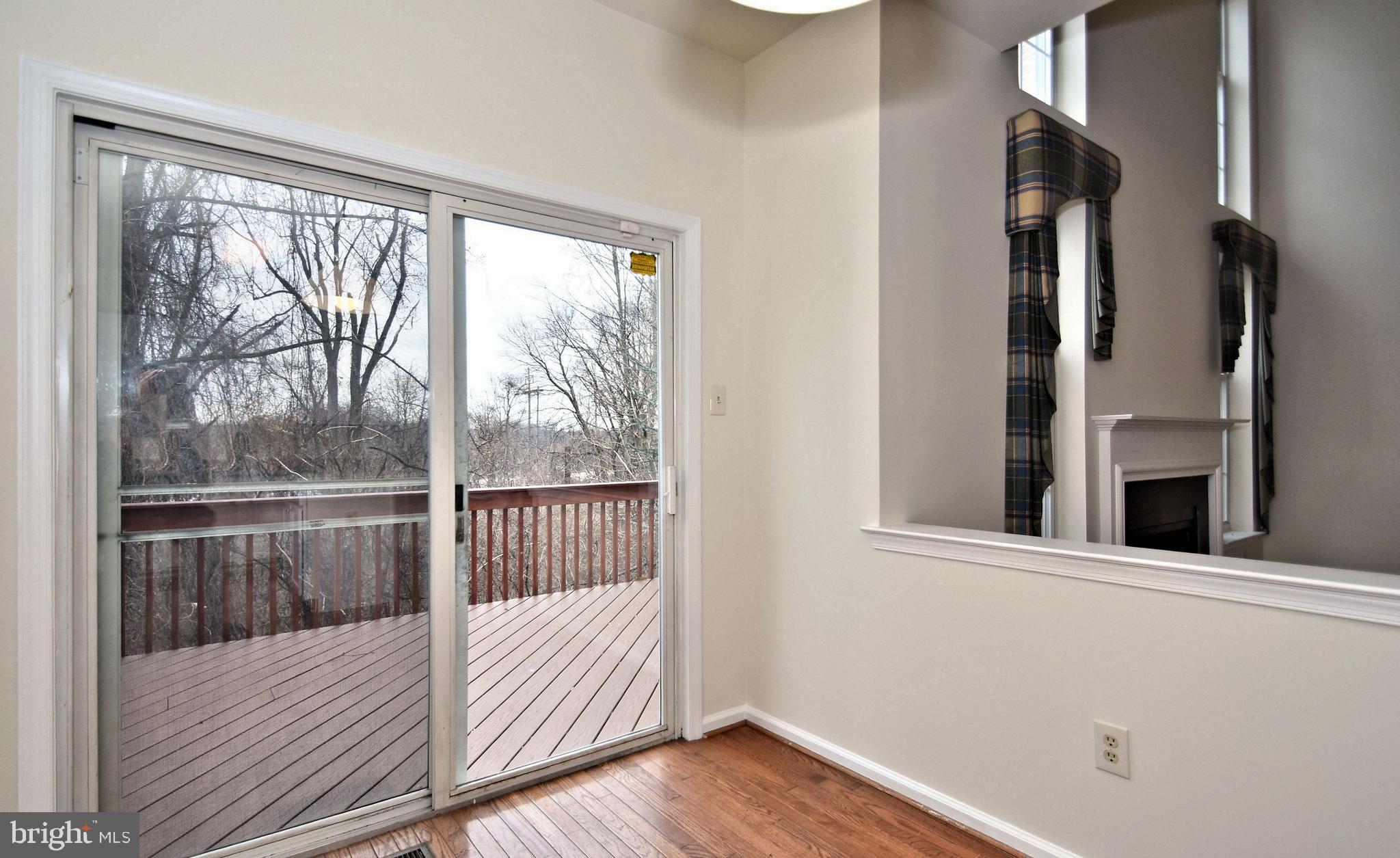 DRESHERBROOKE - Residential