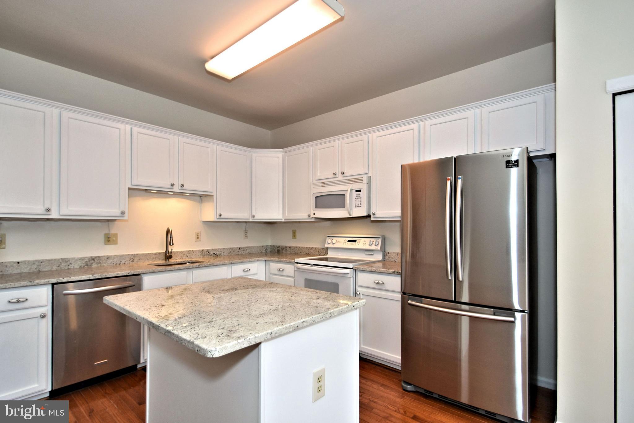 DRESHERBROOKE - Residential