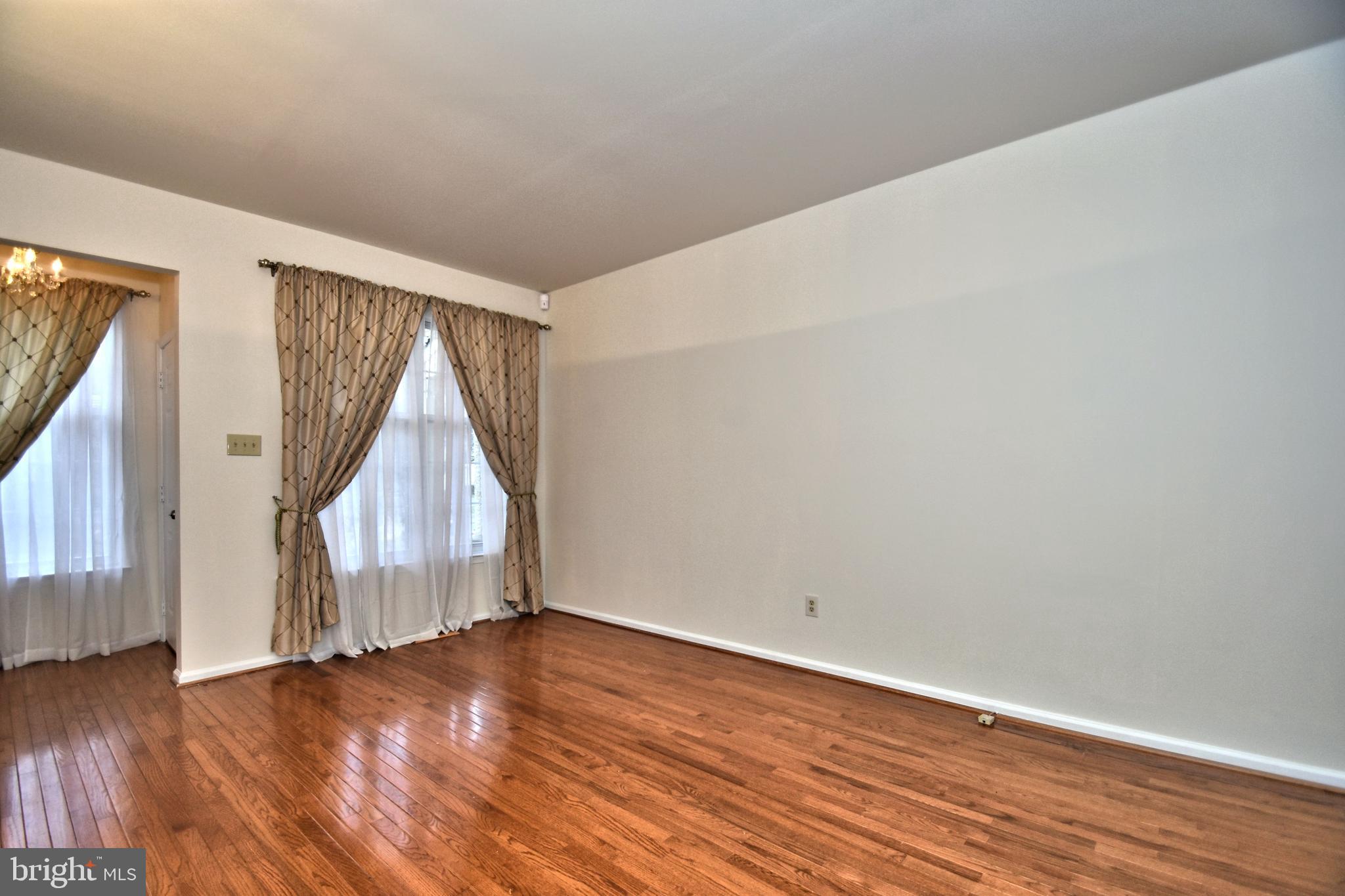 DRESHERBROOKE - Residential