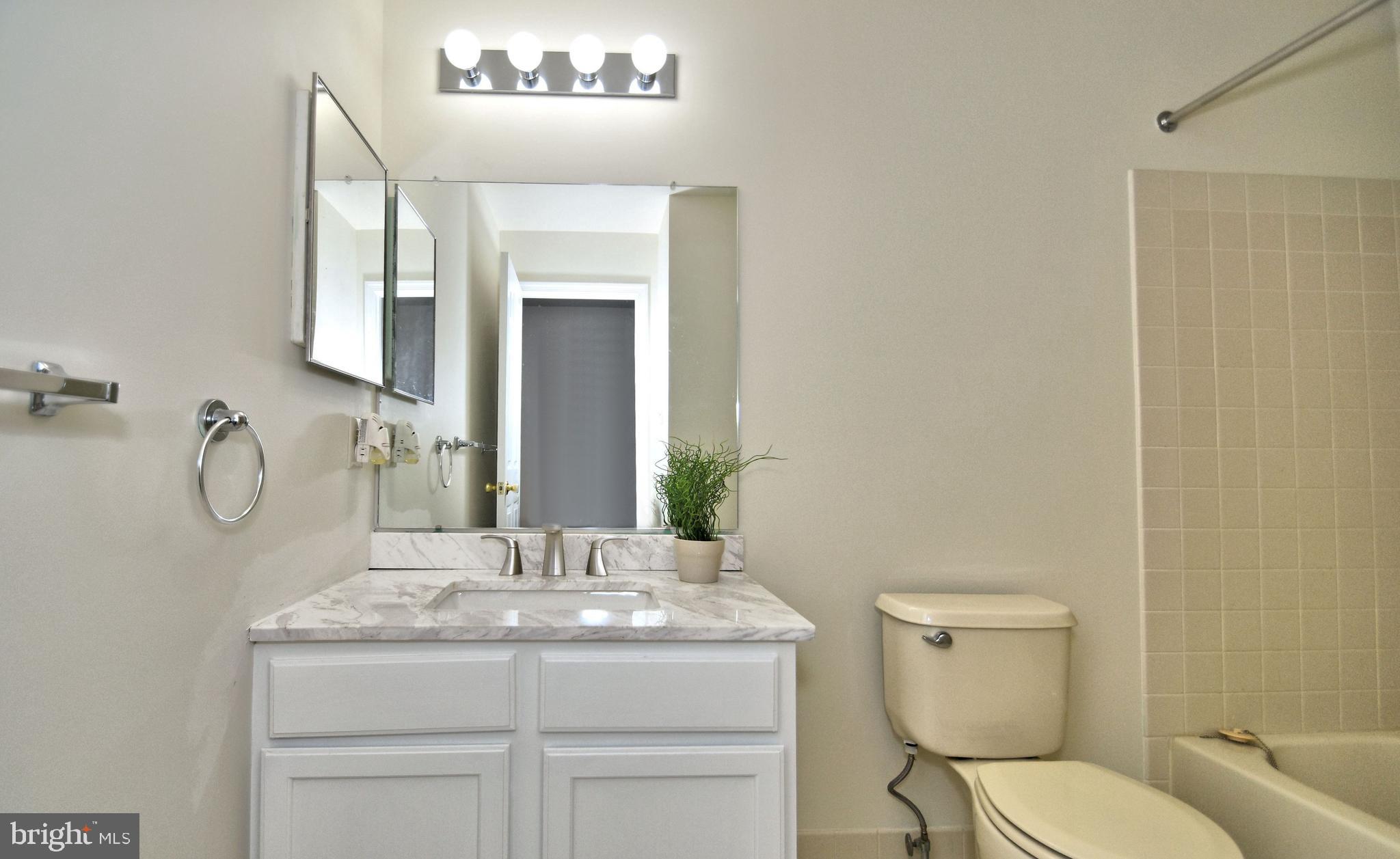 DRESHERBROOKE - Residential