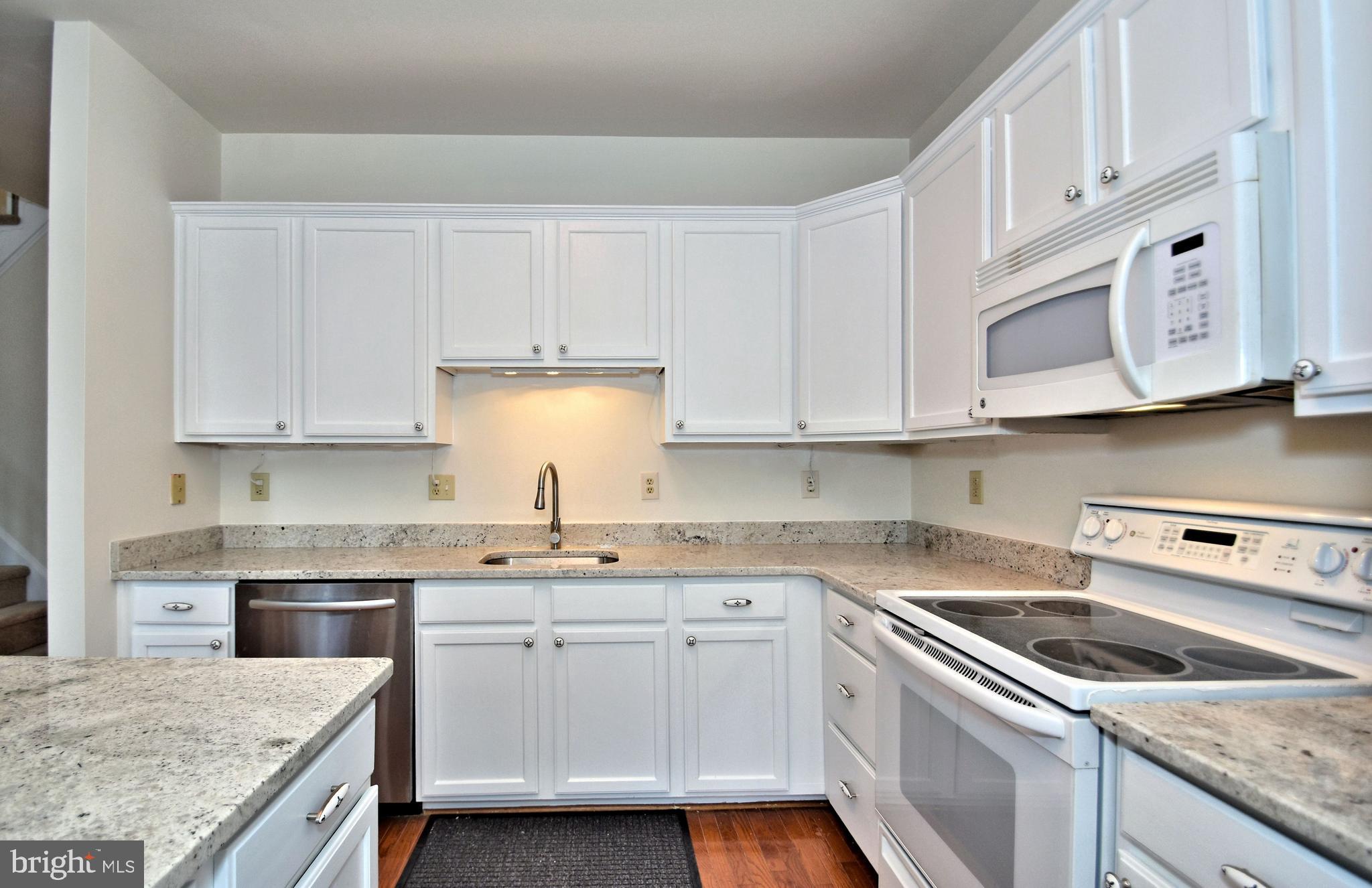 DRESHERBROOKE - Residential