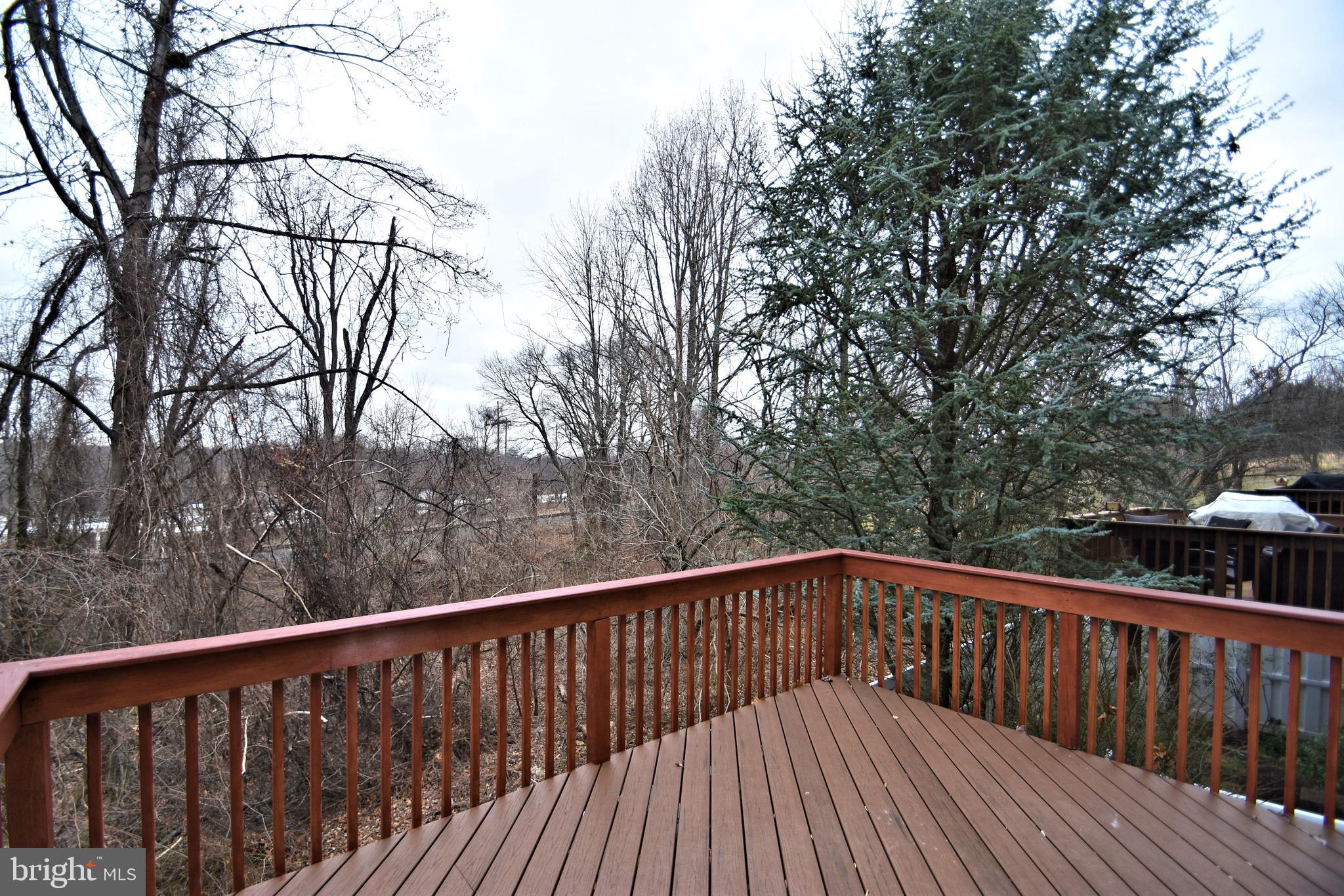 DRESHERBROOKE - Residential