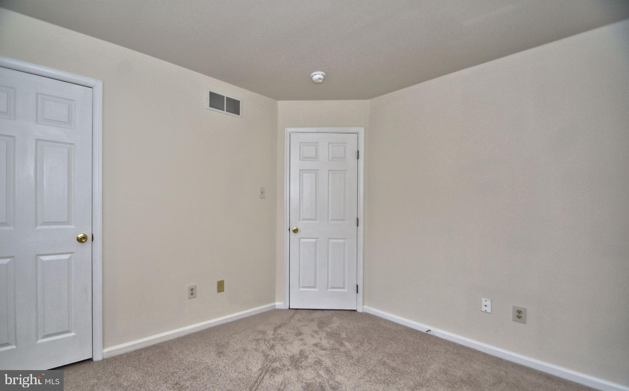 DRESHERBROOKE - Residential