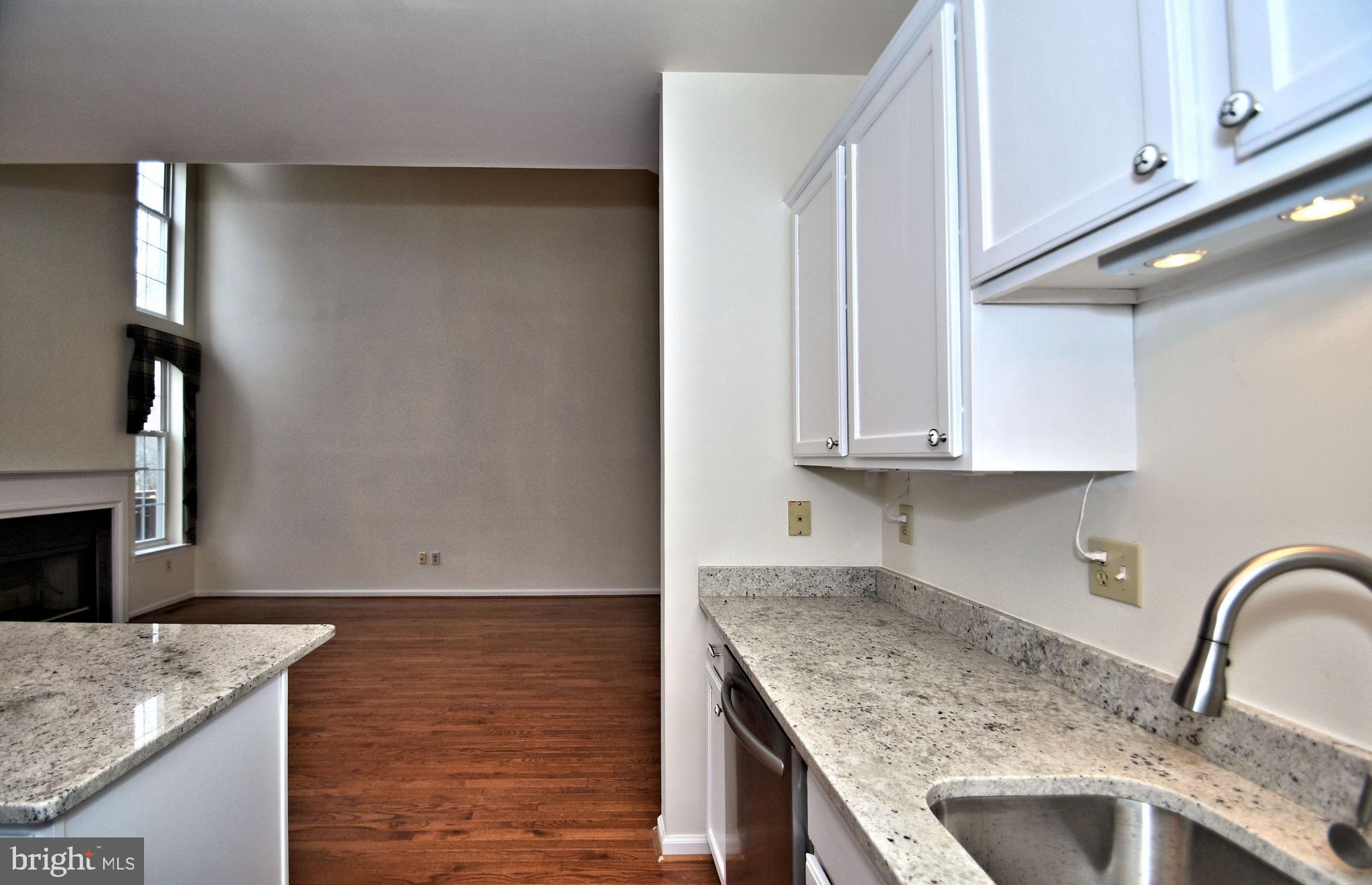 DRESHERBROOKE - Residential