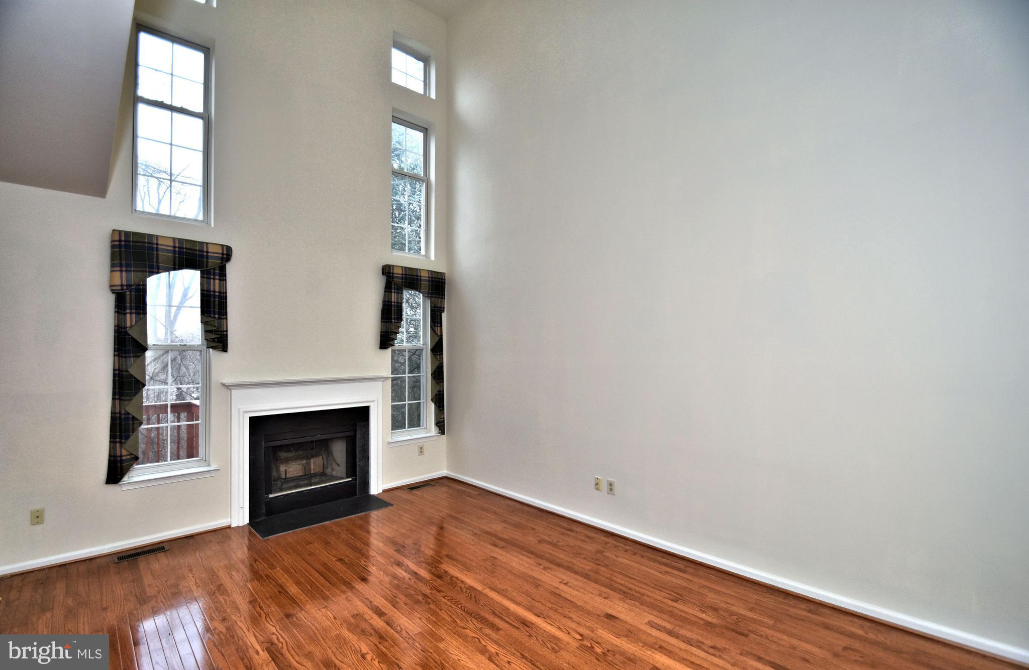 DRESHERBROOKE - Residential