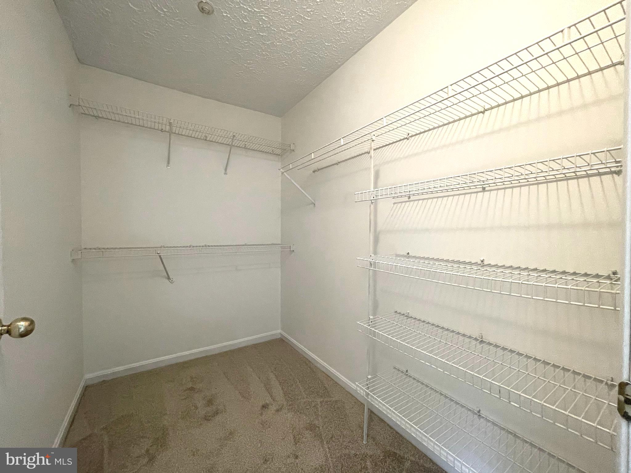 WINDGATE - Residential
