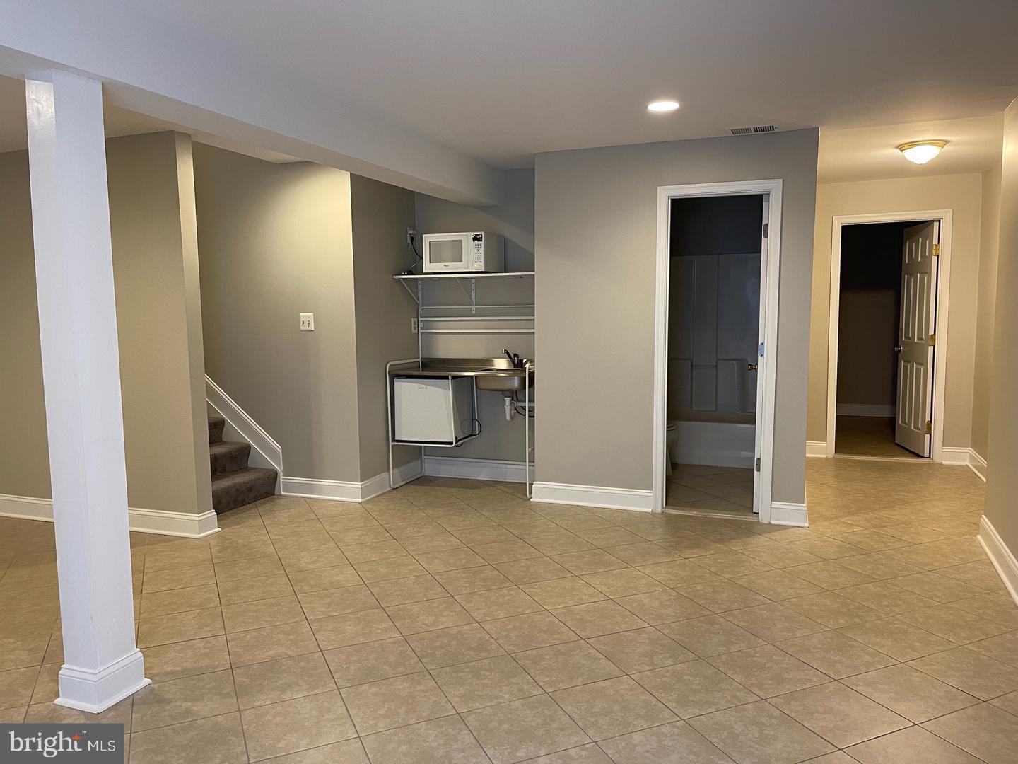 AGRICOPIA - Residential Lease