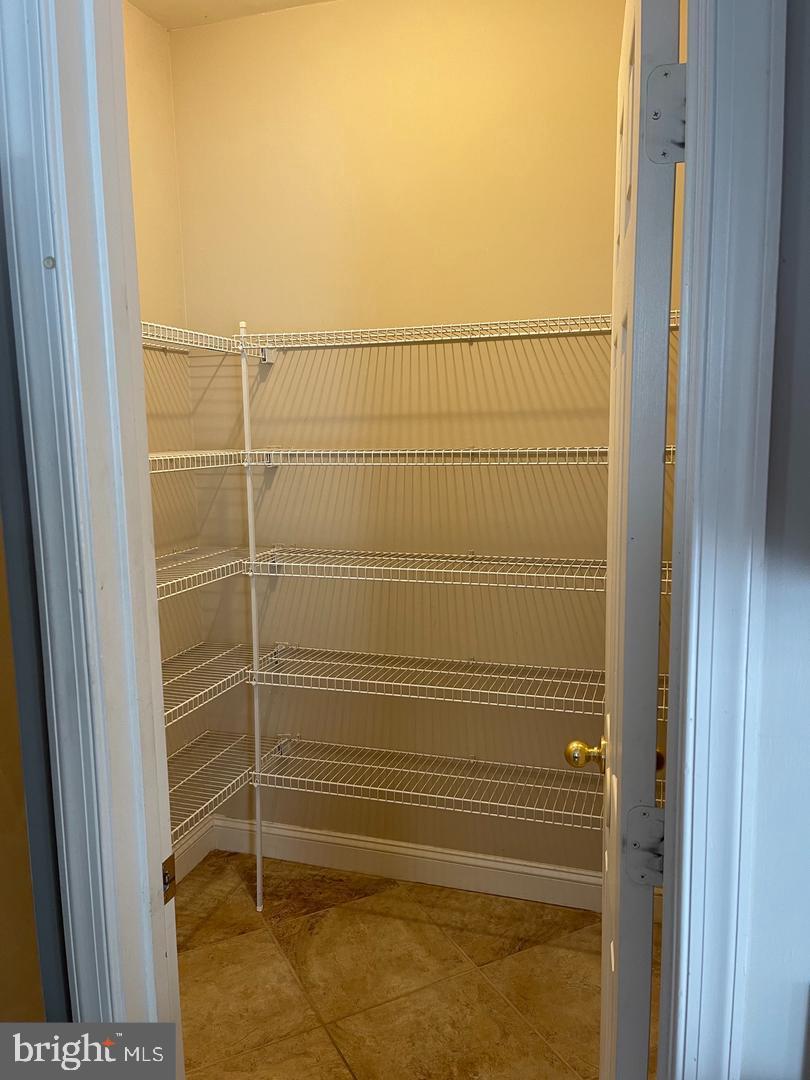 AGRICOPIA - Residential Lease