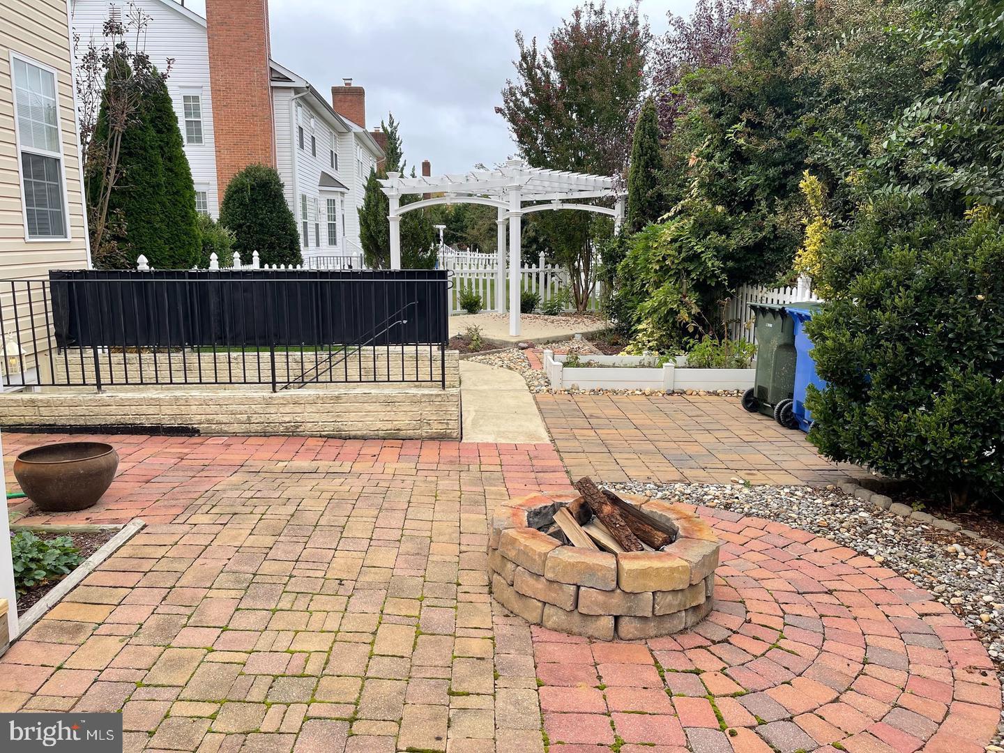 AGRICOPIA - Residential Lease